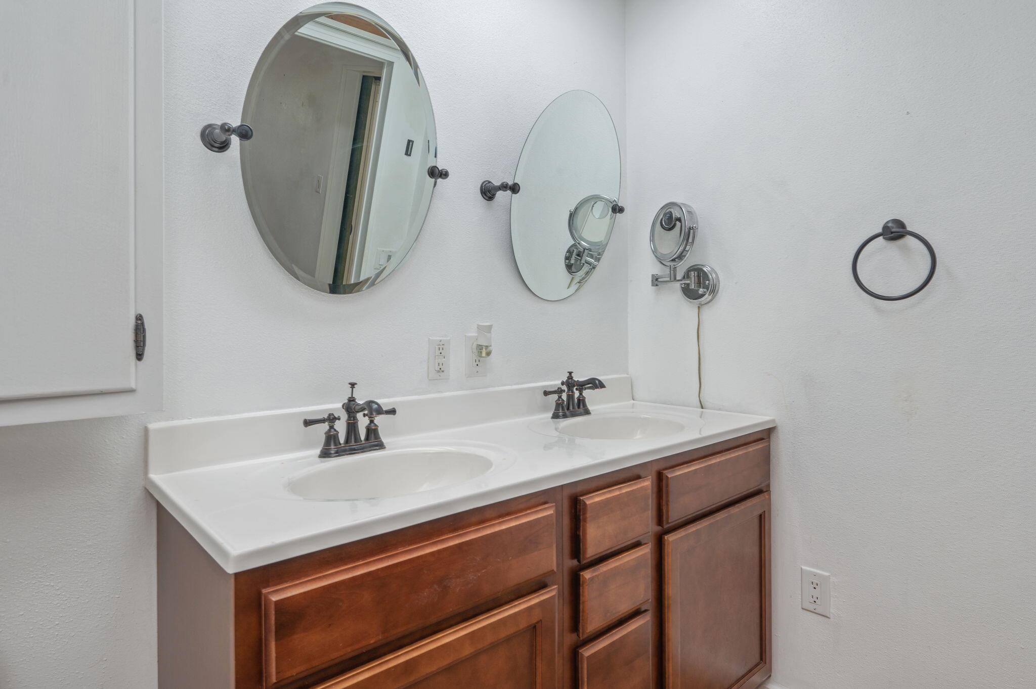 Holland Addition - Residential Lease