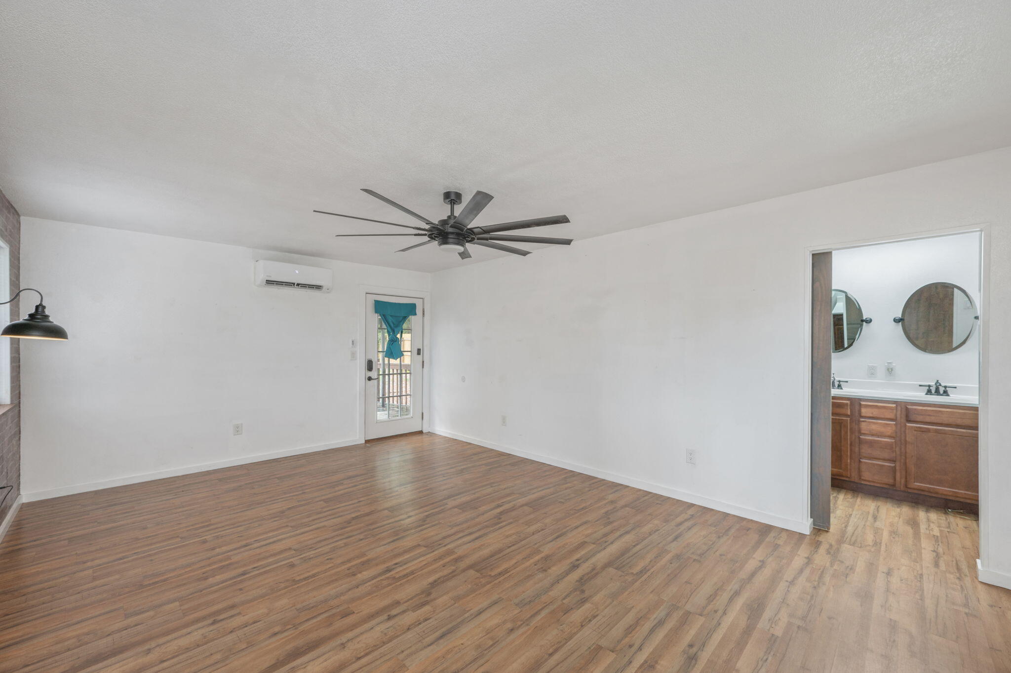 Holland Addition - Residential Lease