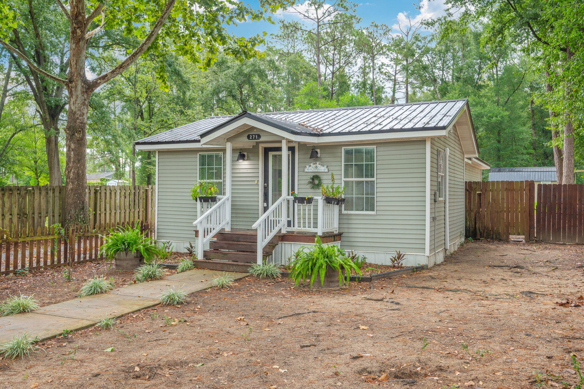 Holland Addition - Residential Lease