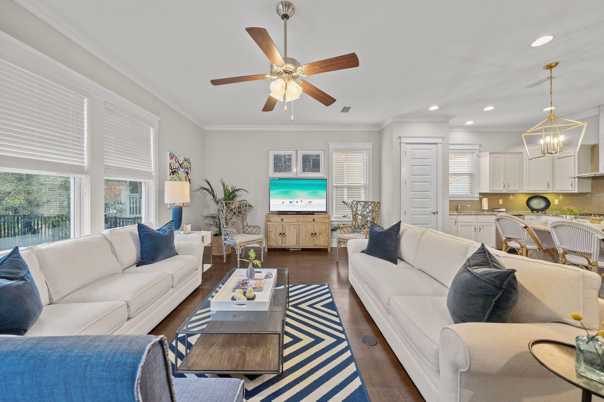 HIGHLAND PARKS - Residential