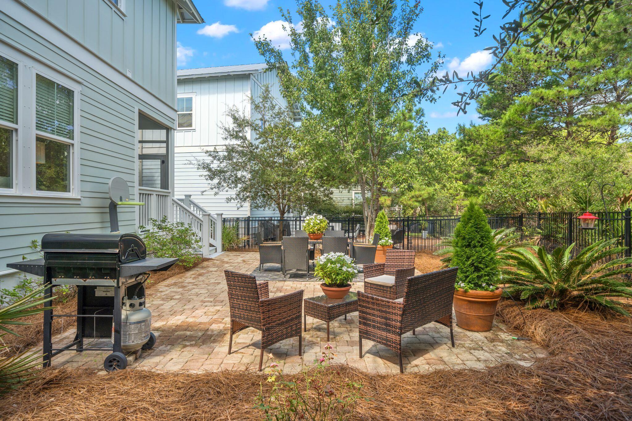 HIGHLAND PARKS - Residential