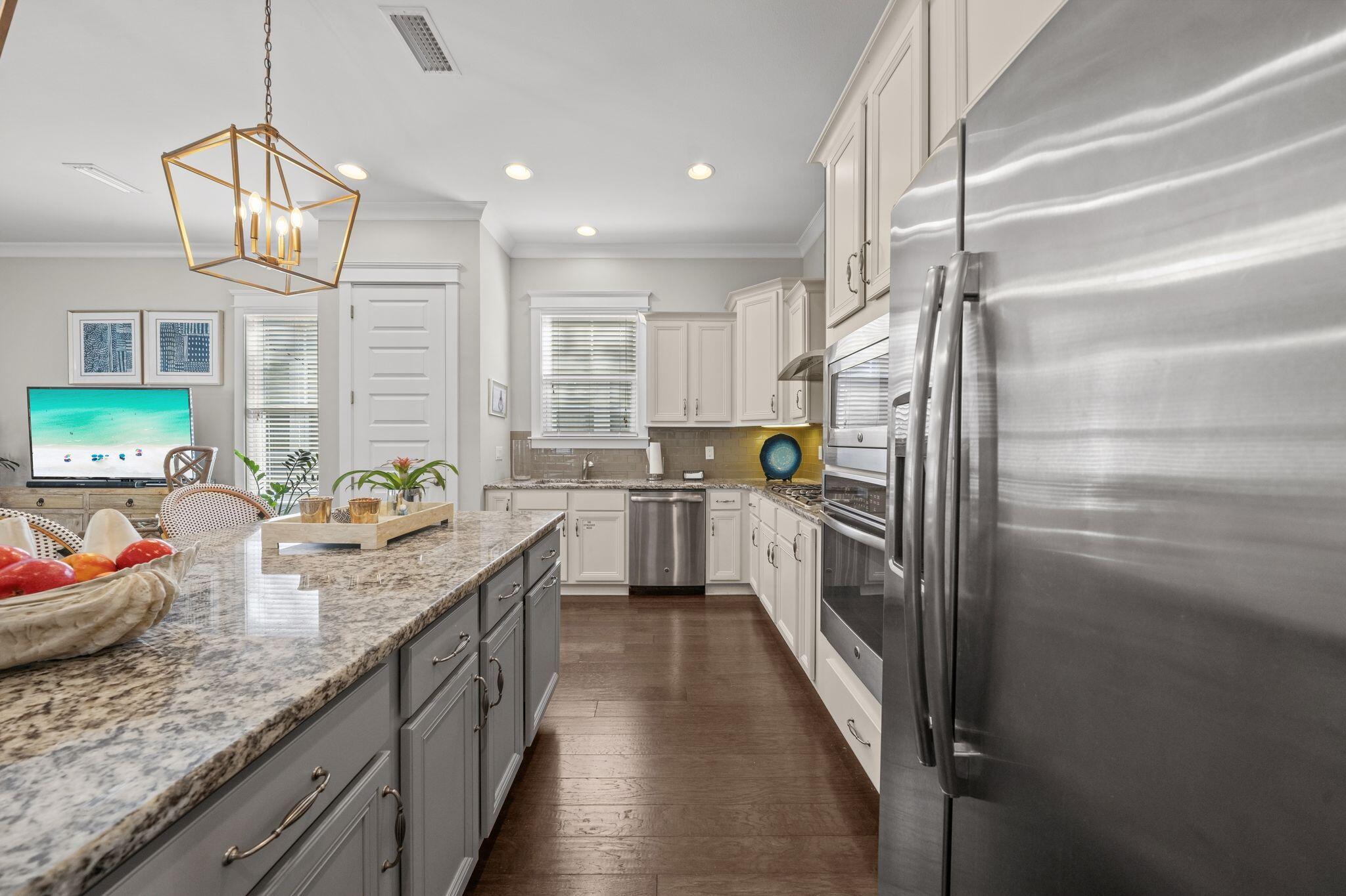 HIGHLAND PARKS - Residential