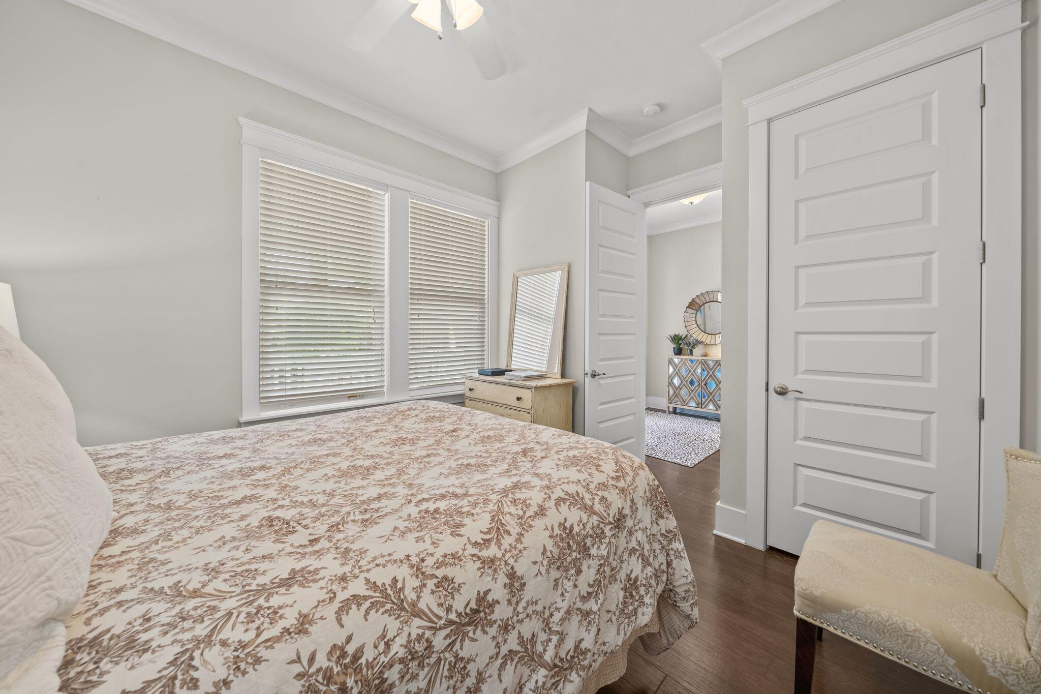HIGHLAND PARKS - Residential