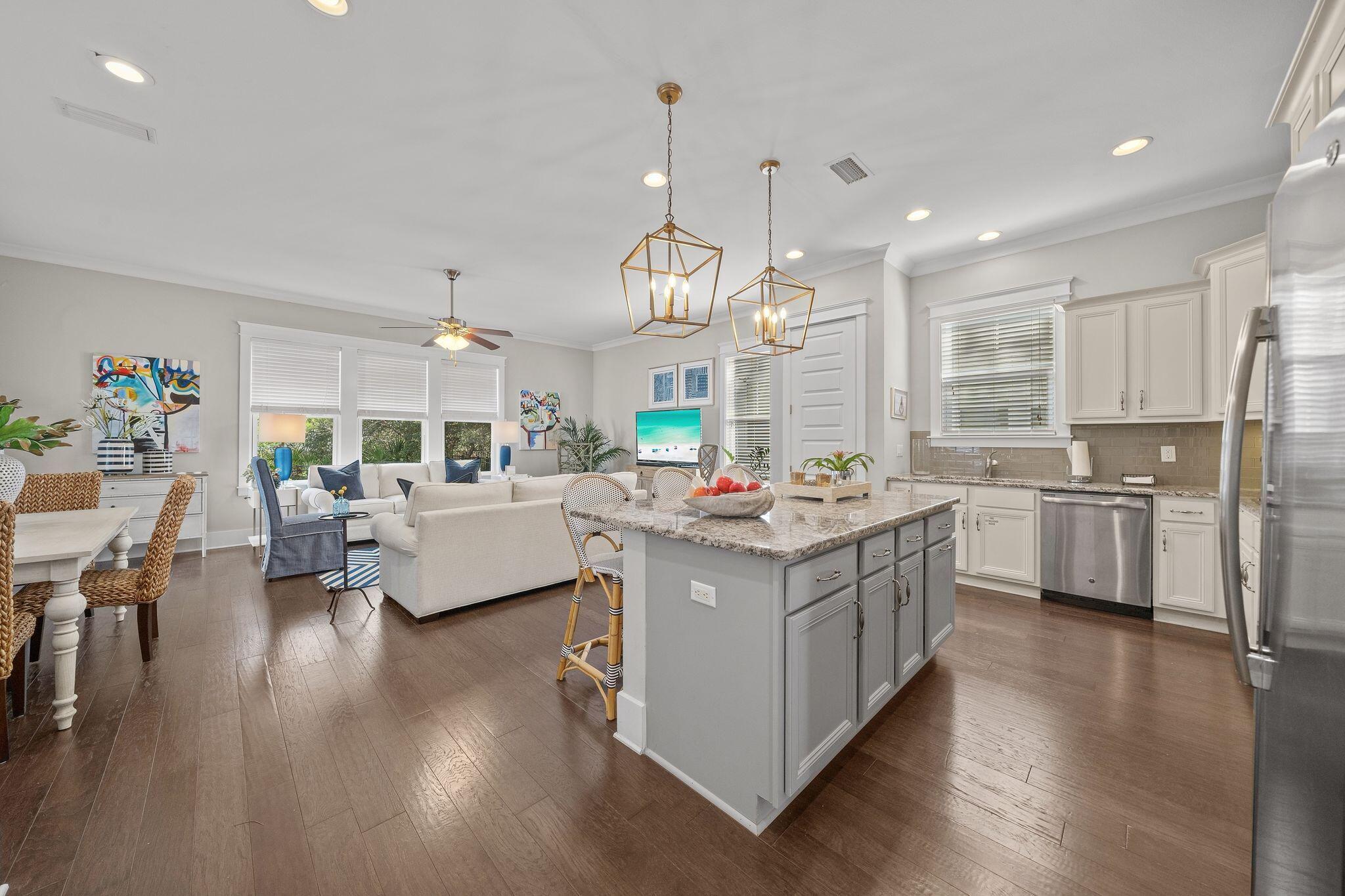 HIGHLAND PARKS - Residential