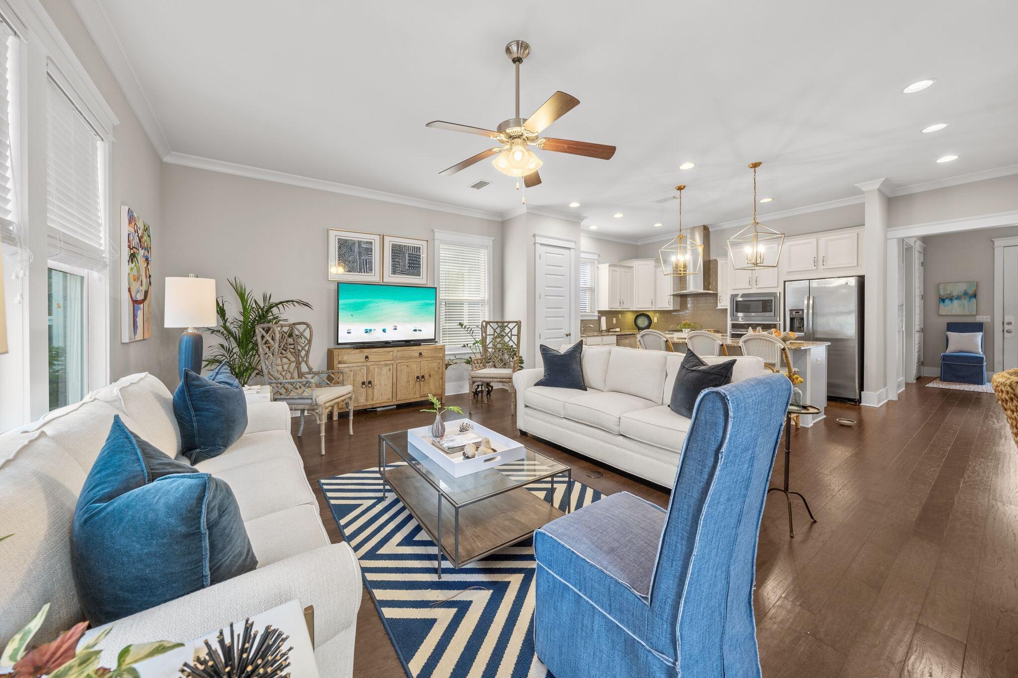 HIGHLAND PARKS - Residential