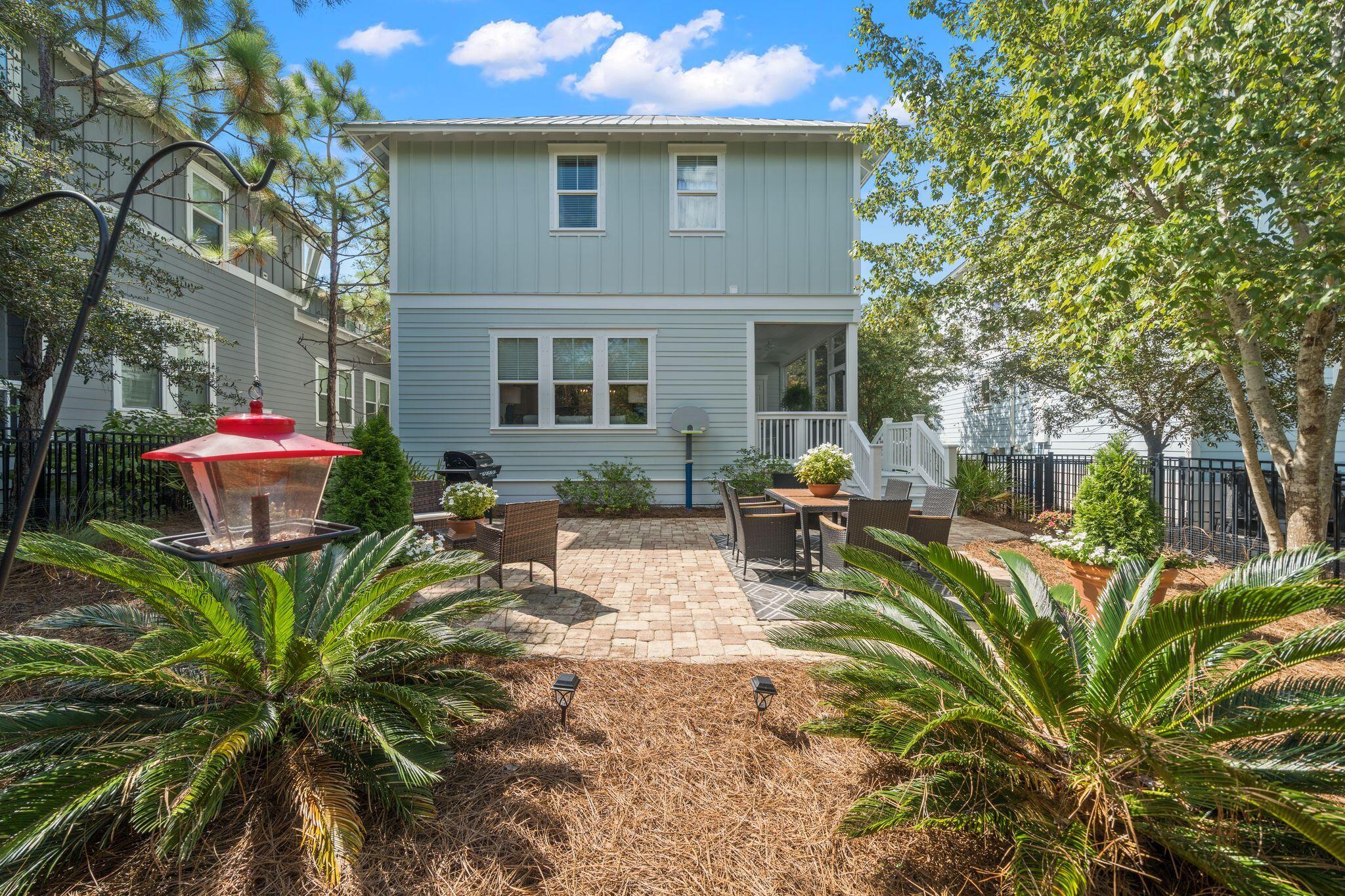HIGHLAND PARKS - Residential