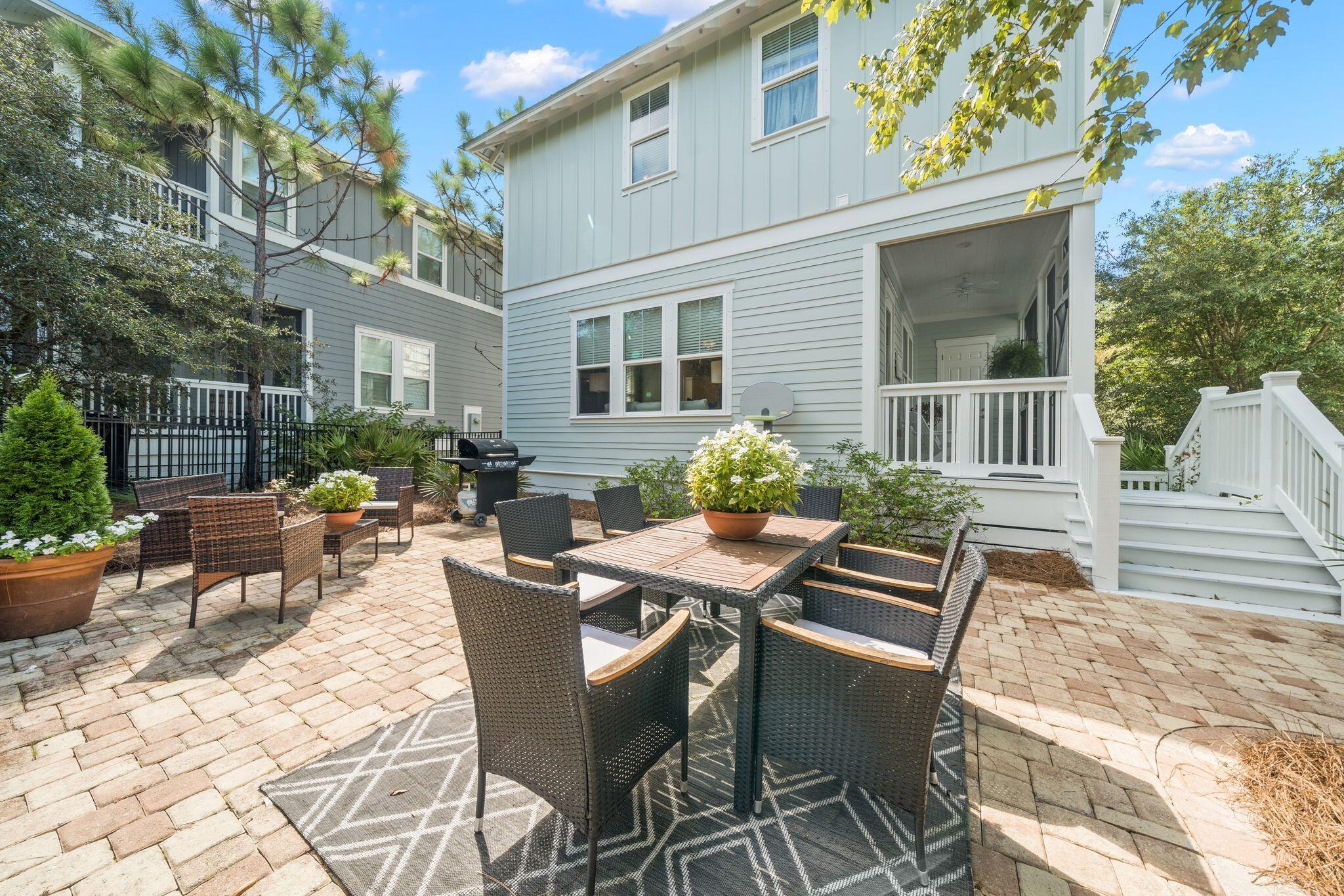 HIGHLAND PARKS - Residential