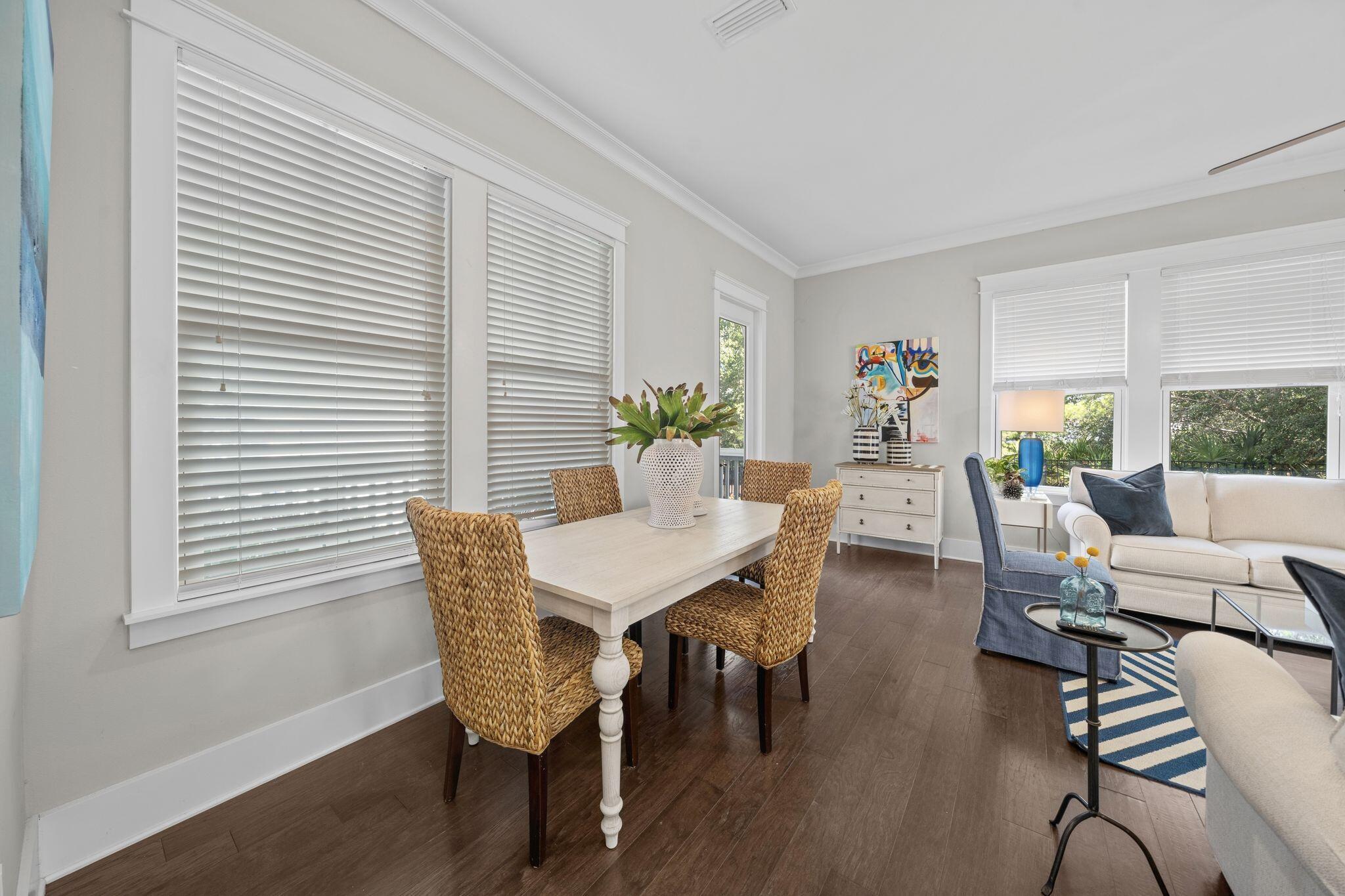 HIGHLAND PARKS - Residential