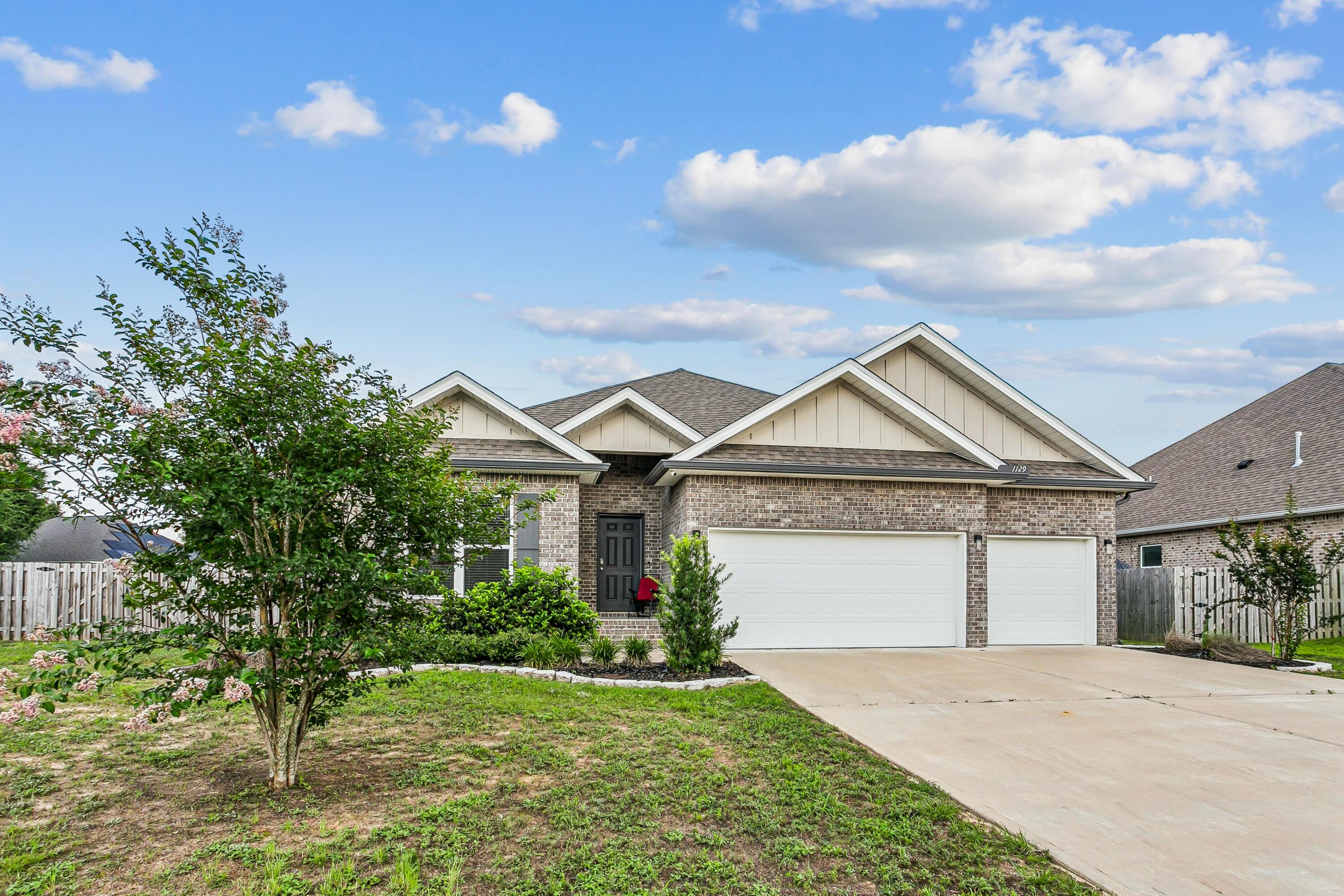 PATRIOT RIDGE PHASES 3 & 4 LOT 1 - Residential