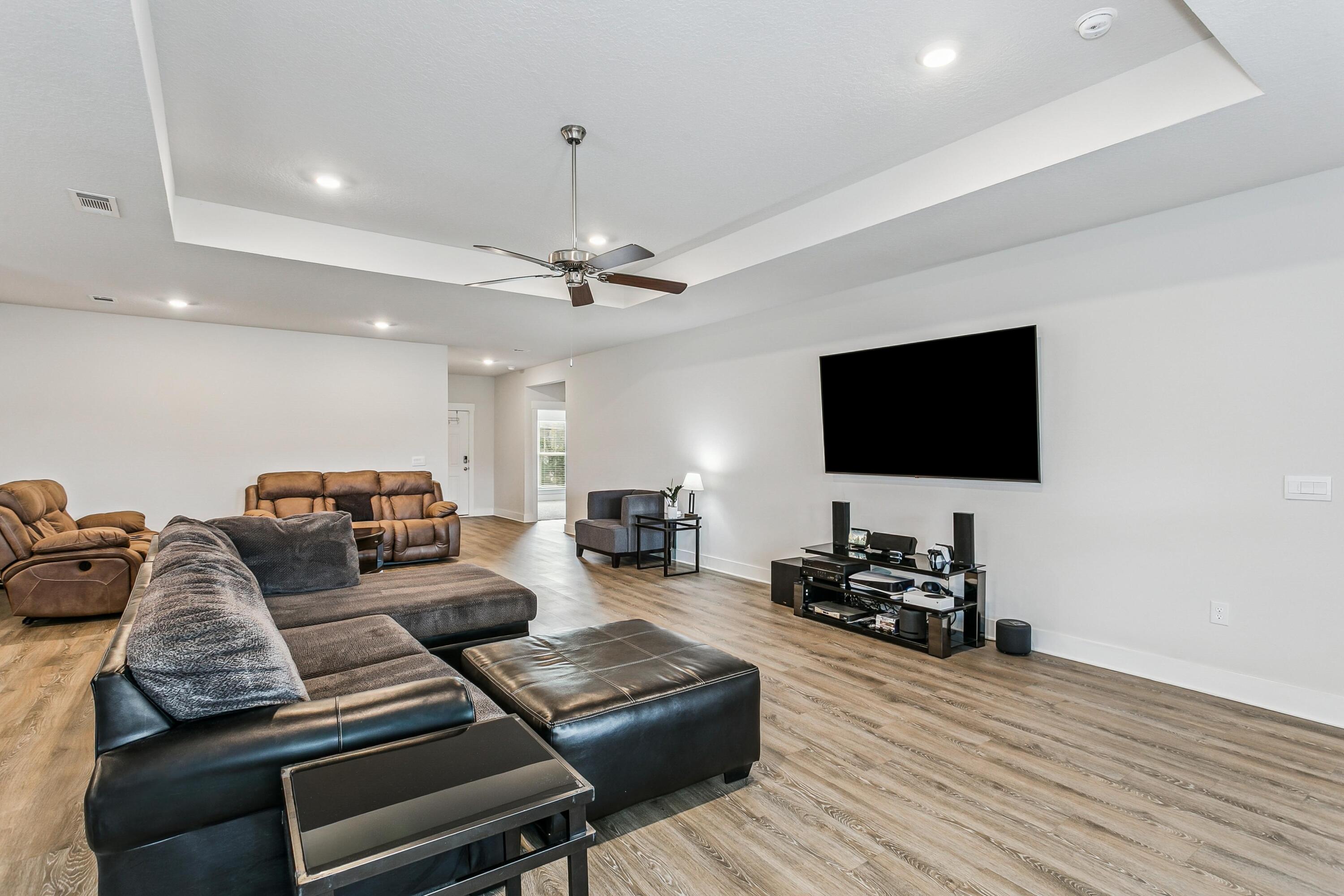 PATRIOT RIDGE PHASES 3 & 4 LOT 1 - Residential