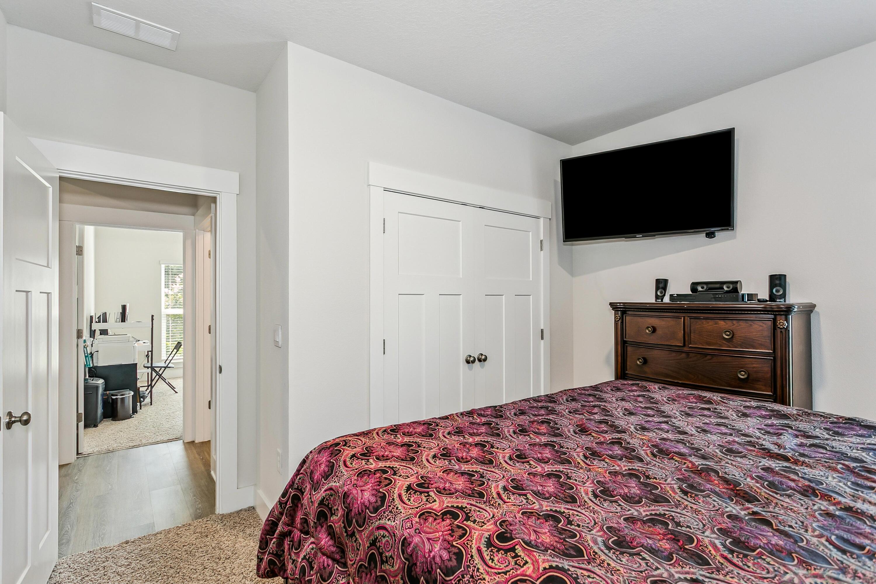 PATRIOT RIDGE PHASES 3 & 4 LOT 1 - Residential