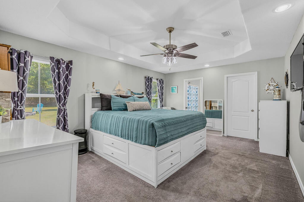 OAKWOOD LAKES ESTATES - Residential