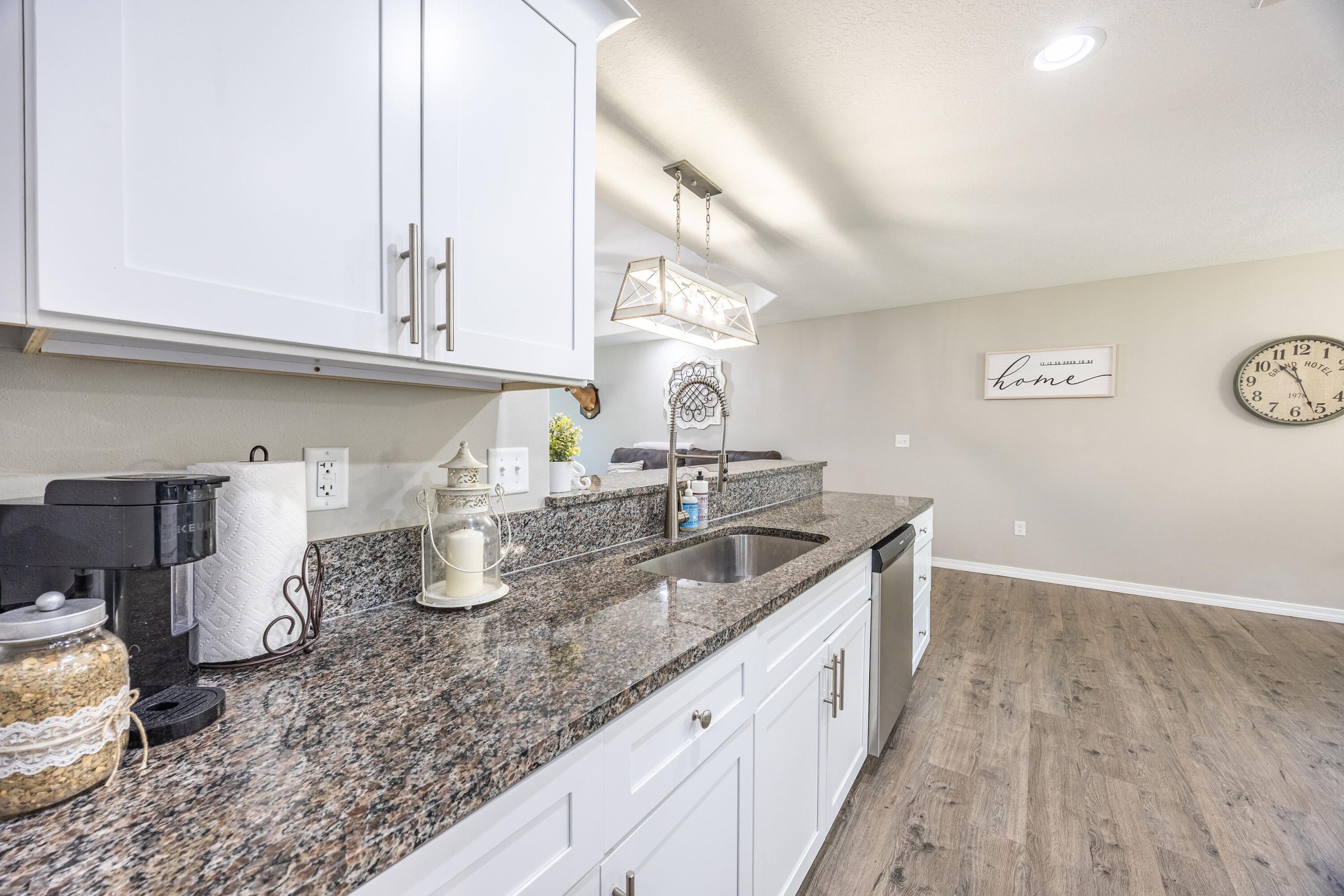 OAKWOOD LAKES ESTATES - Residential