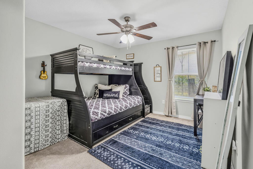 OAKWOOD LAKES ESTATES - Residential