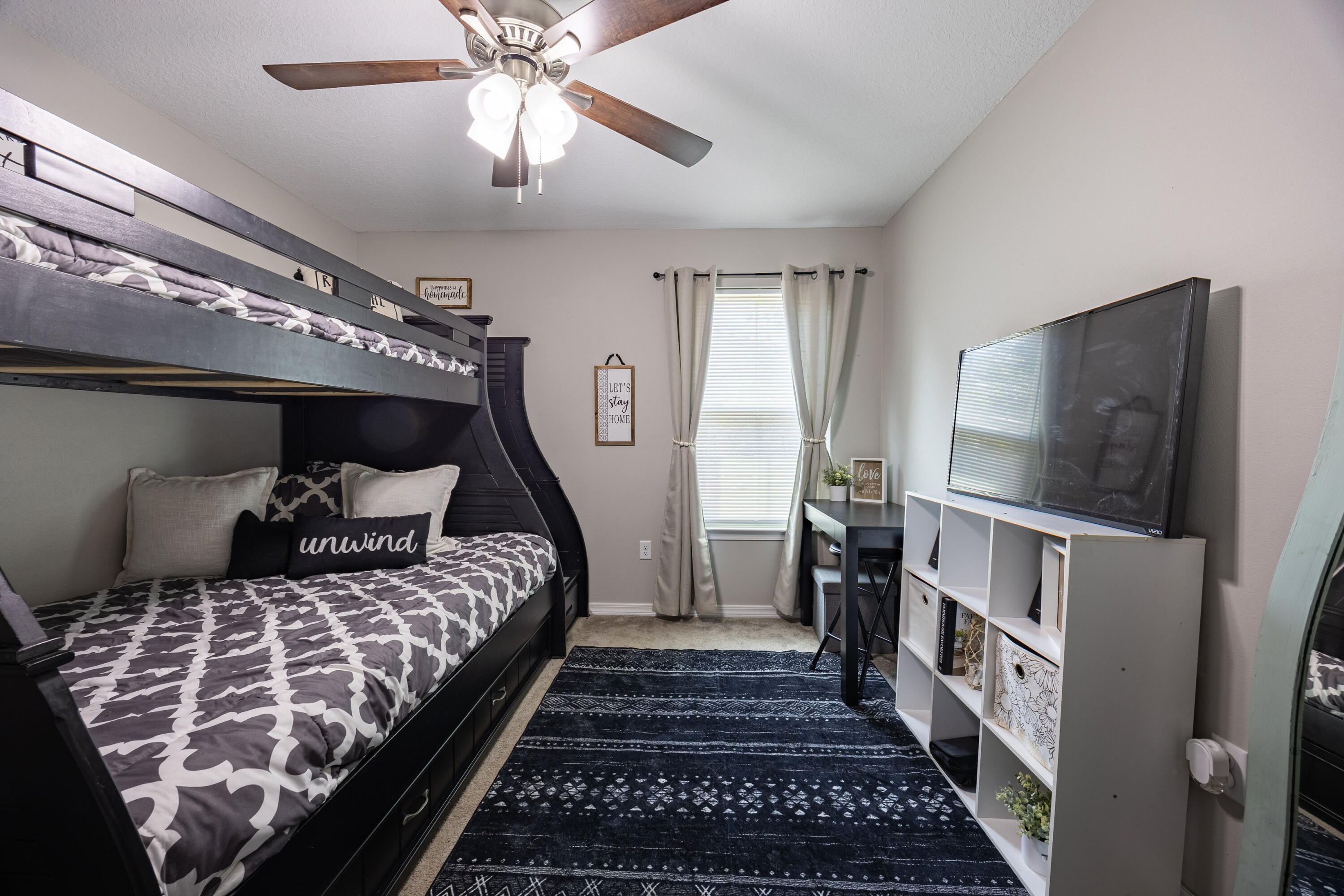 OAKWOOD LAKES ESTATES - Residential