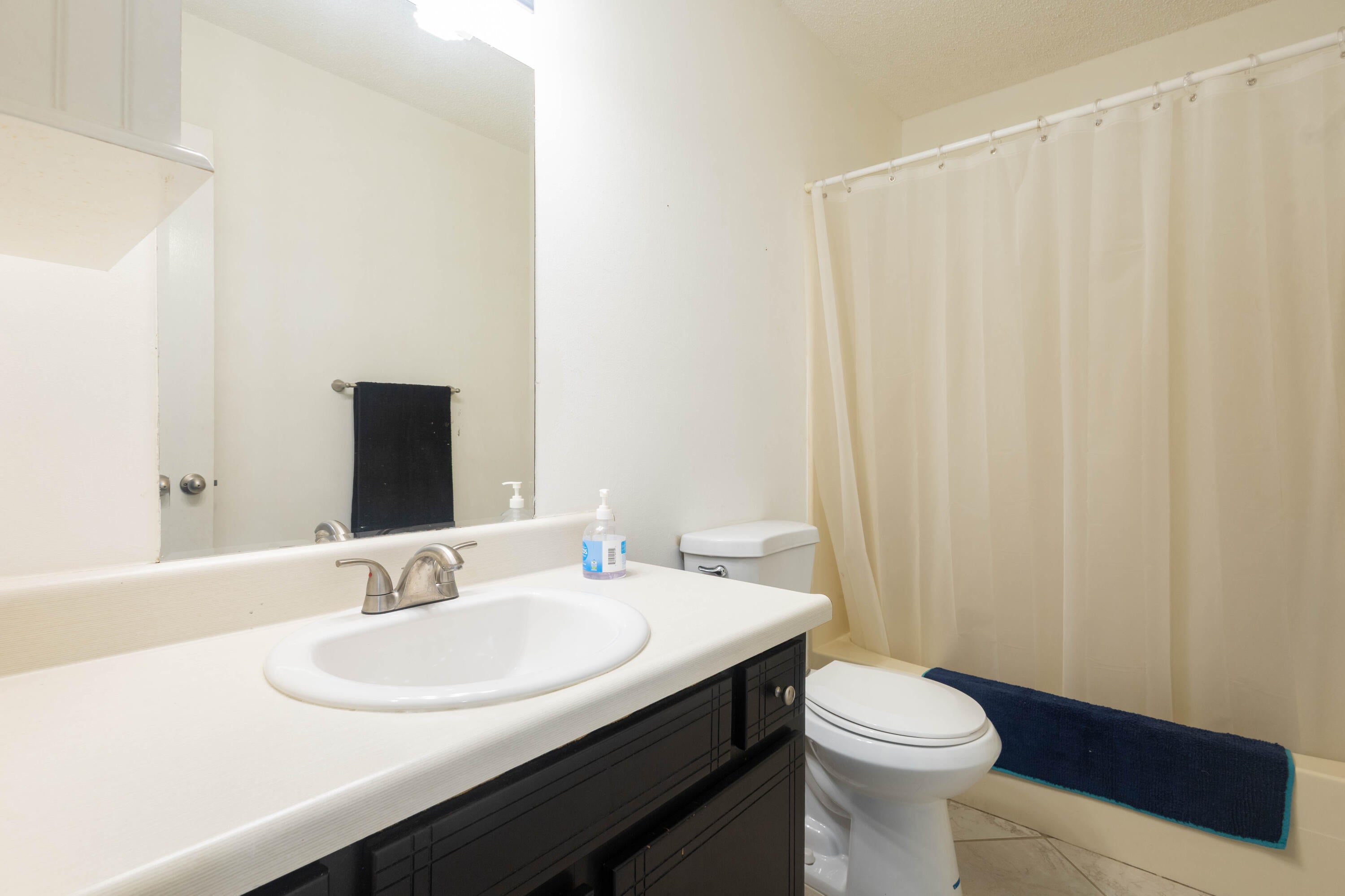 SHADOW BAY UNIT 3 - Residential