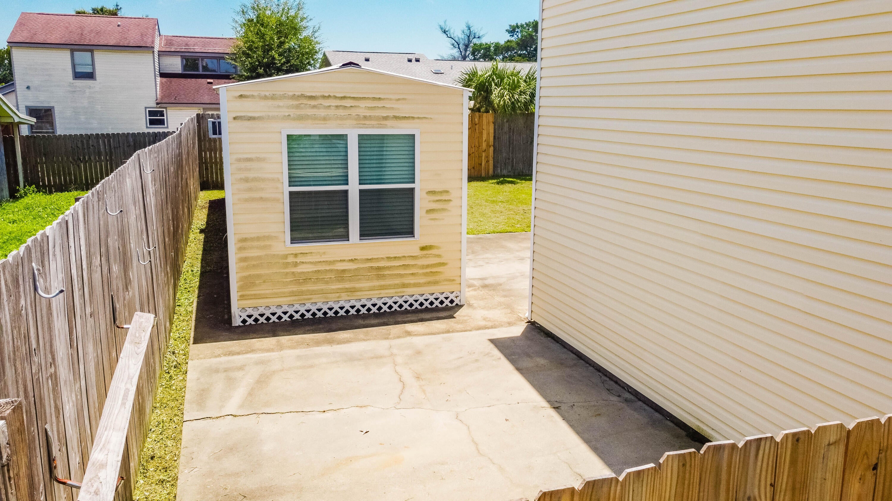 SHADOW BAY UNIT 3 - Residential