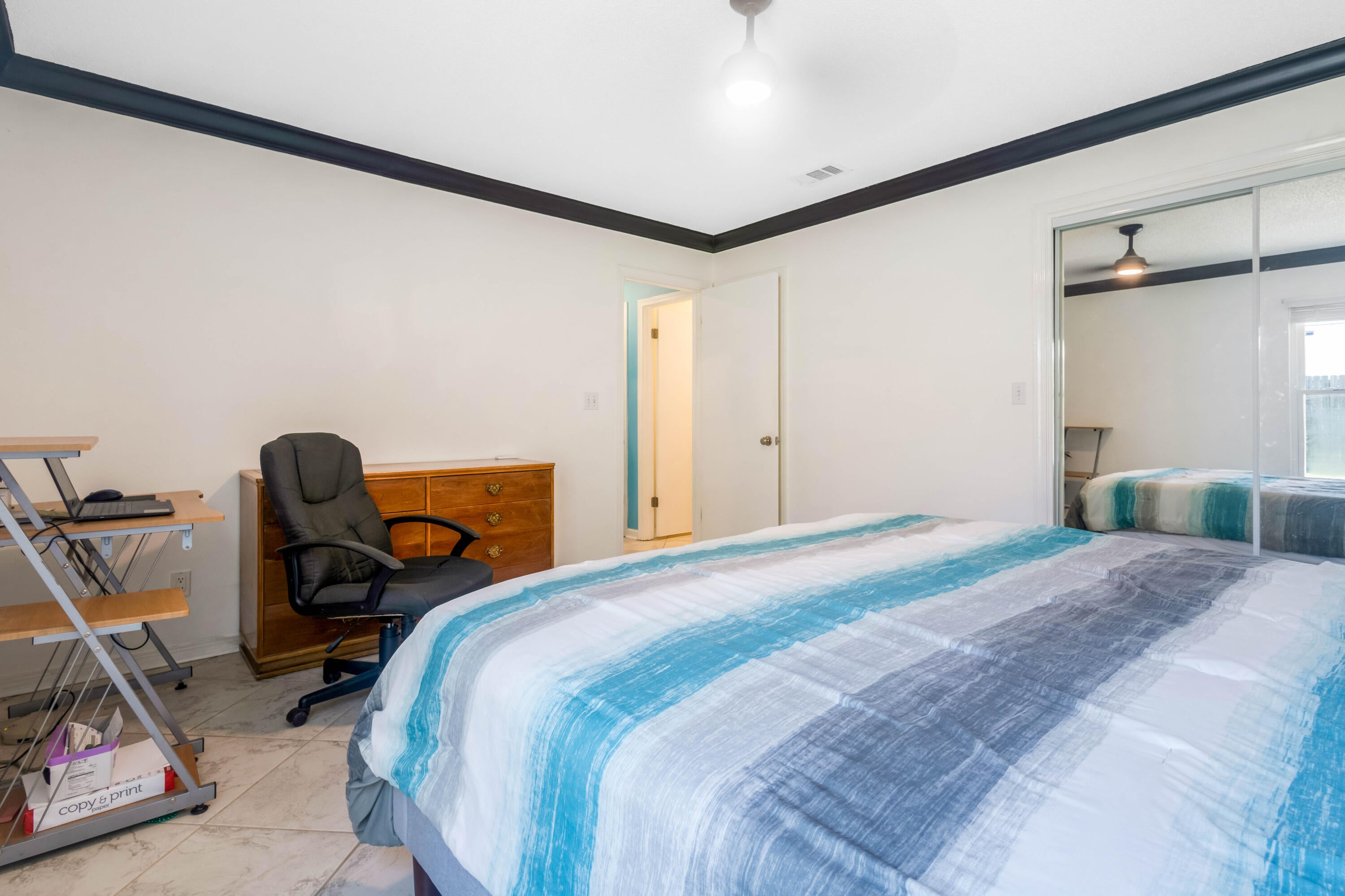 SHADOW BAY UNIT 3 - Residential