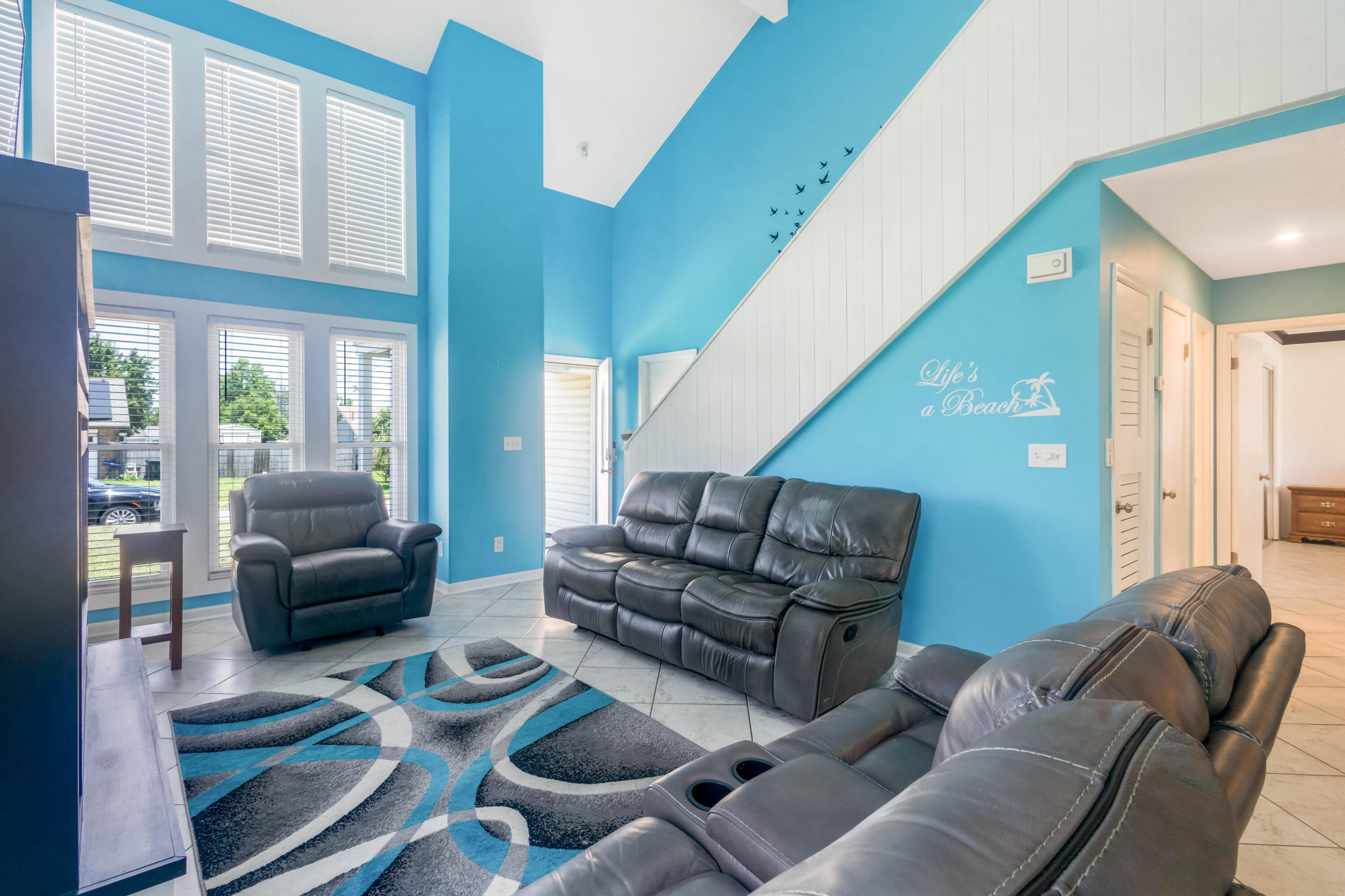 SHADOW BAY UNIT 3 - Residential