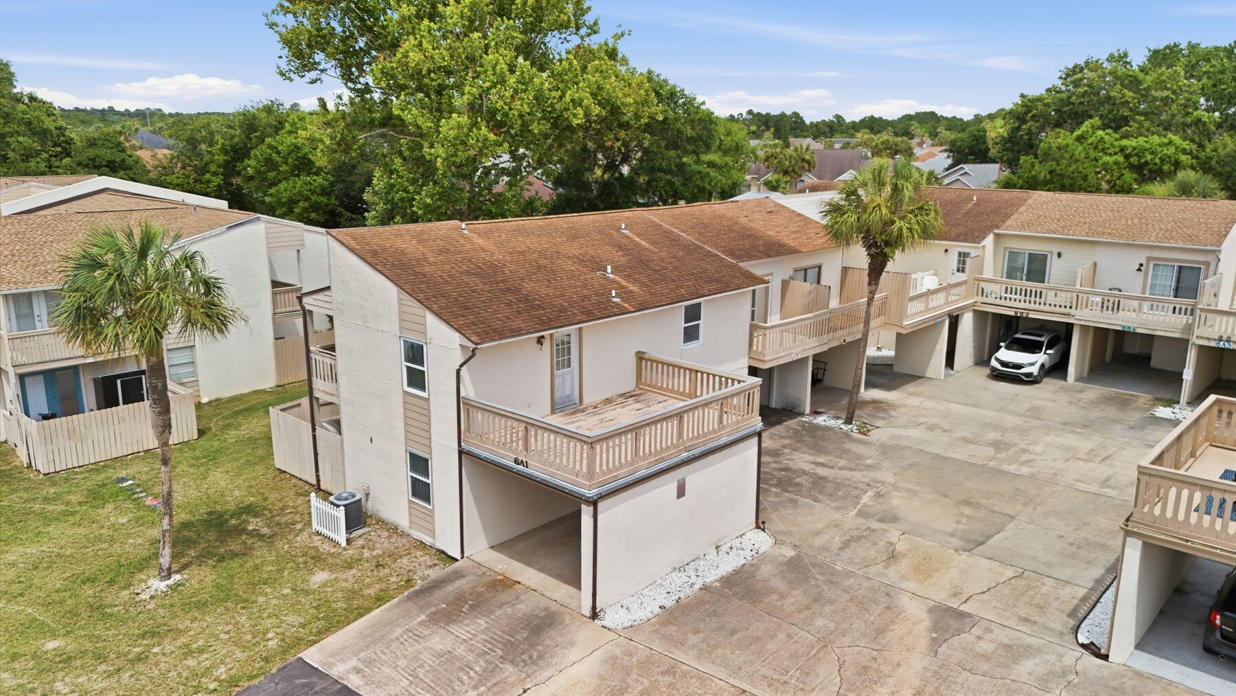 HORIZON SOUTH 1 CONDO - Residential