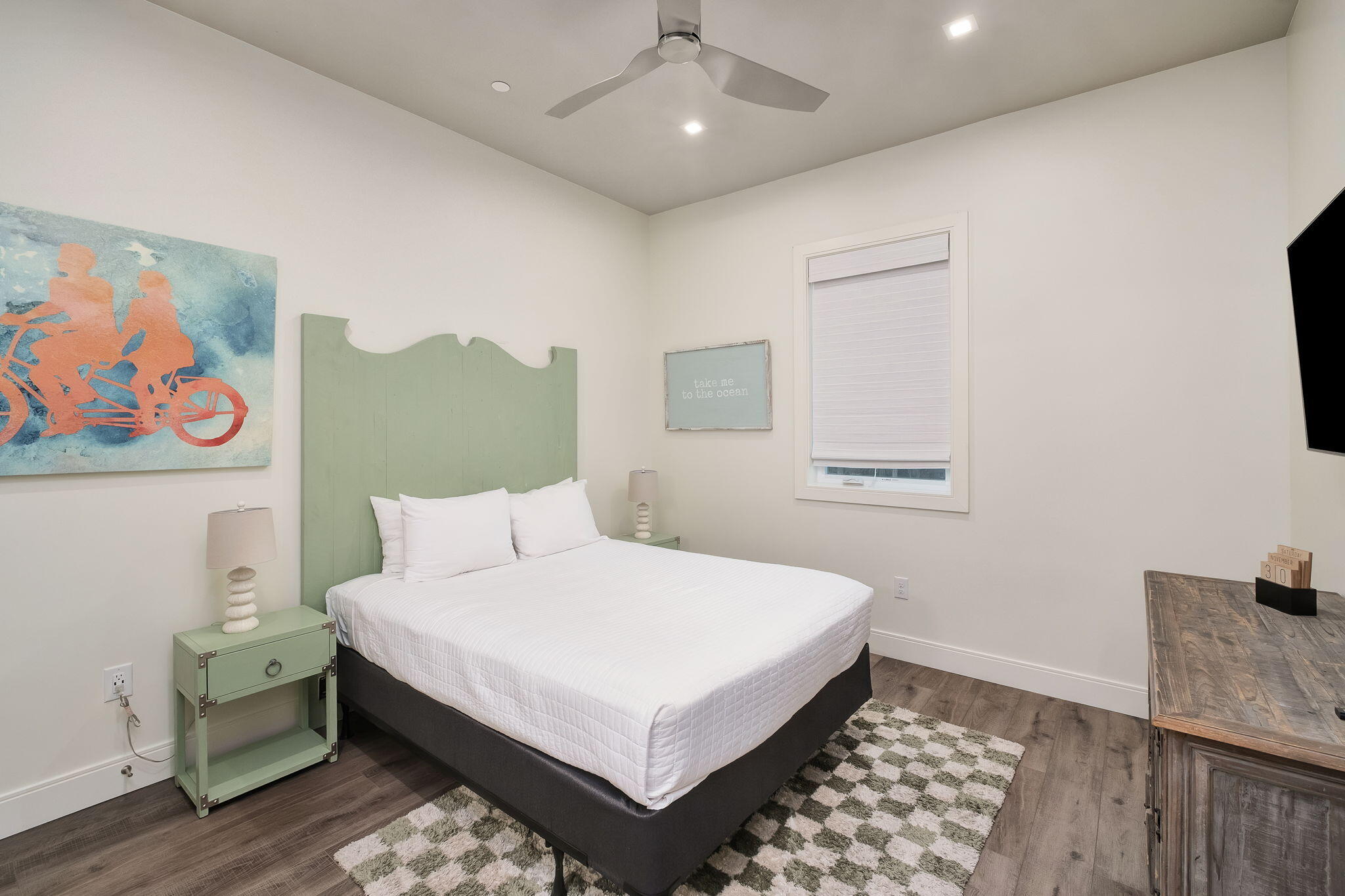 CREST DEVELOPMENT - Residential