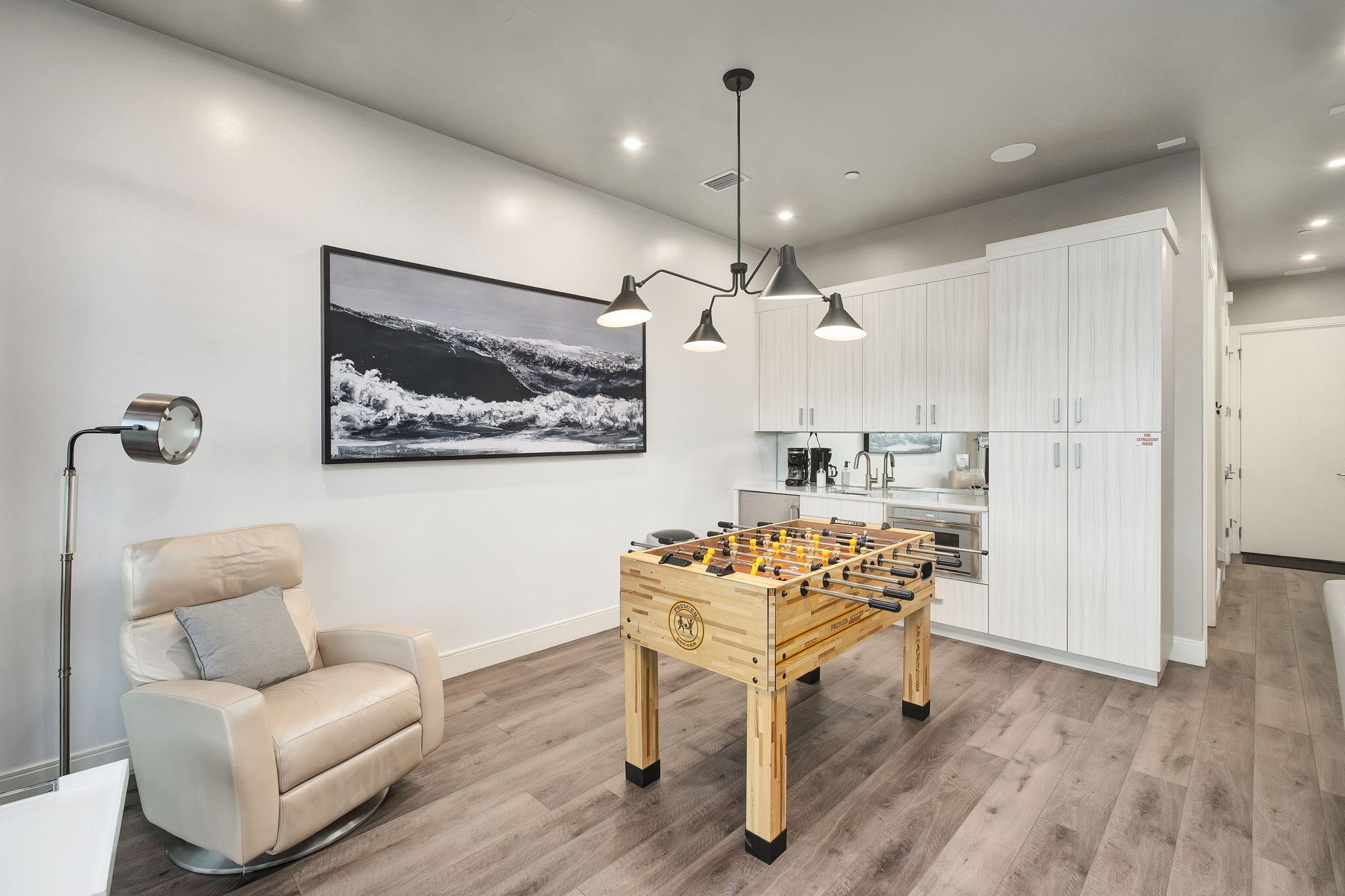 CREST DEVELOPMENT - Residential