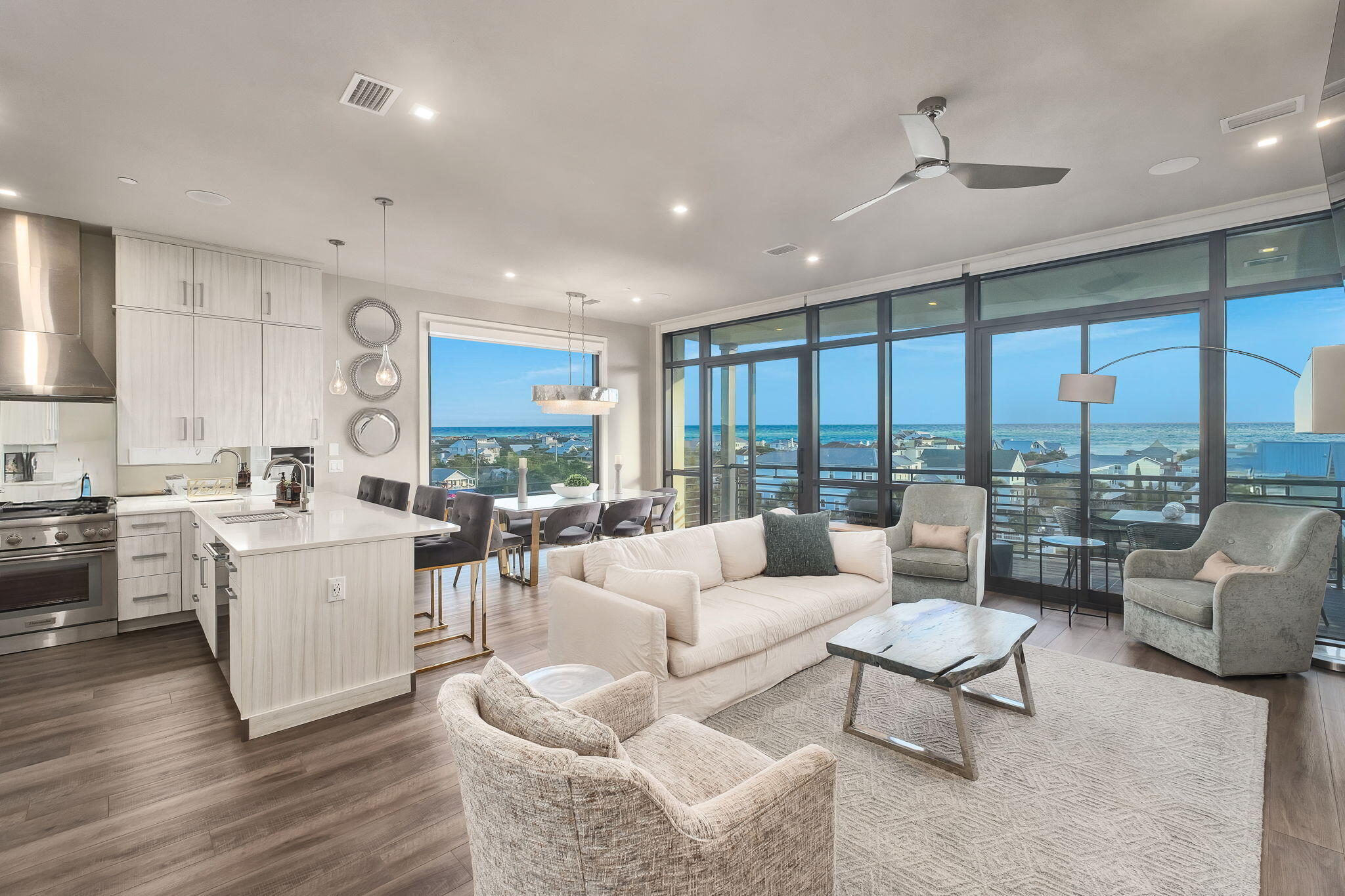 CREST DEVELOPMENT - Residential