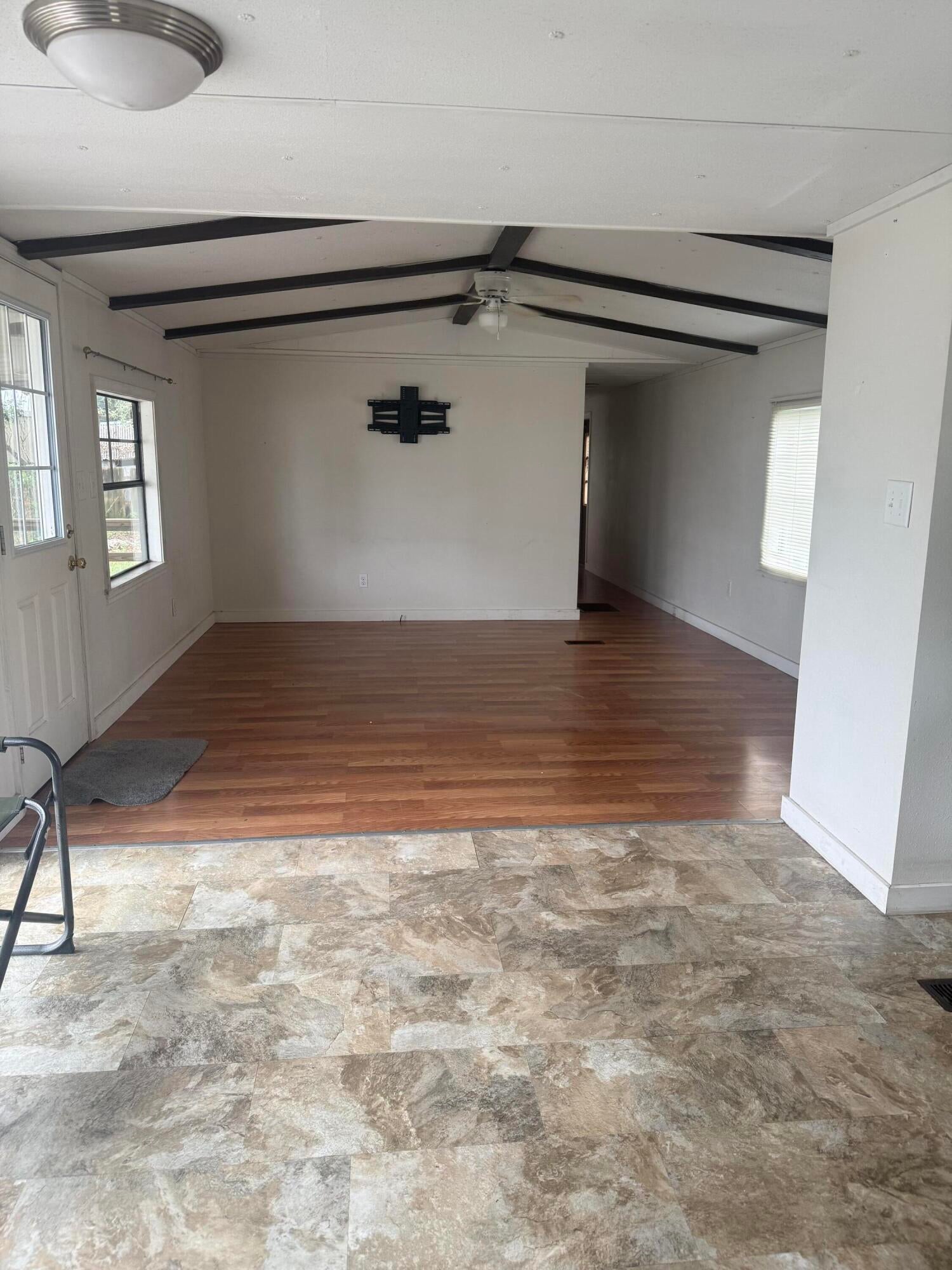 LAGUNA BEACH ESTATES - Land