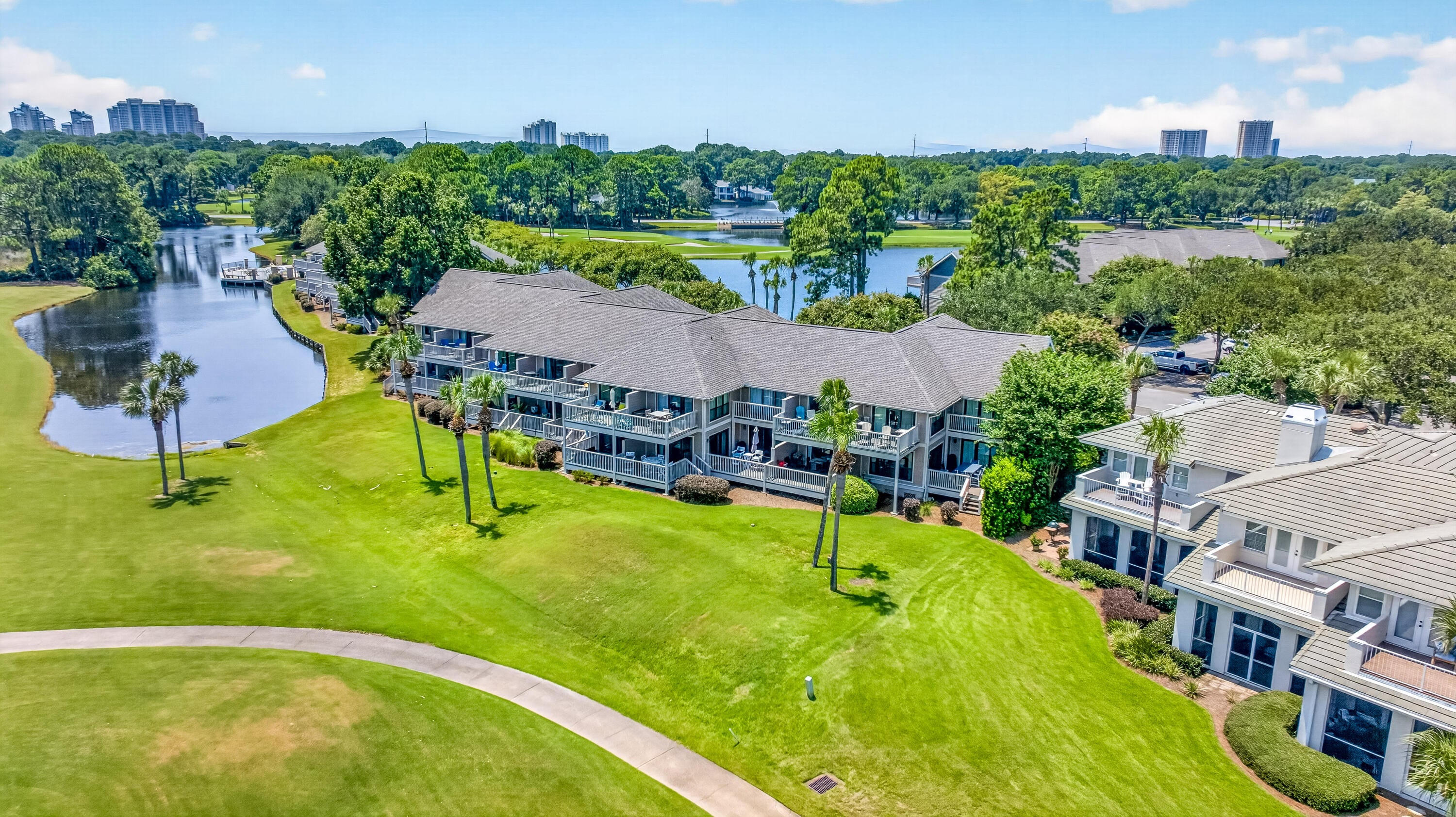 HARBOUR POINT CONDO - Residential