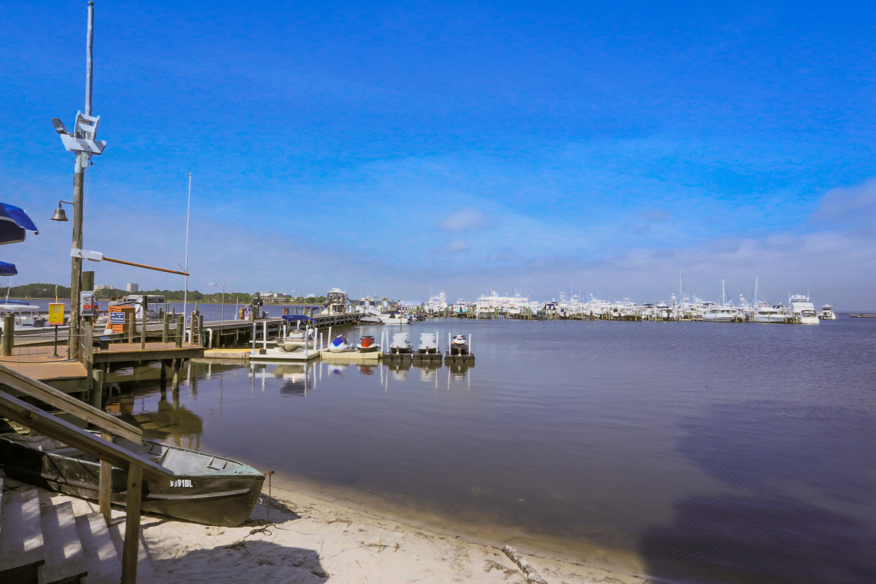 HARBOUR POINT CONDO - Residential