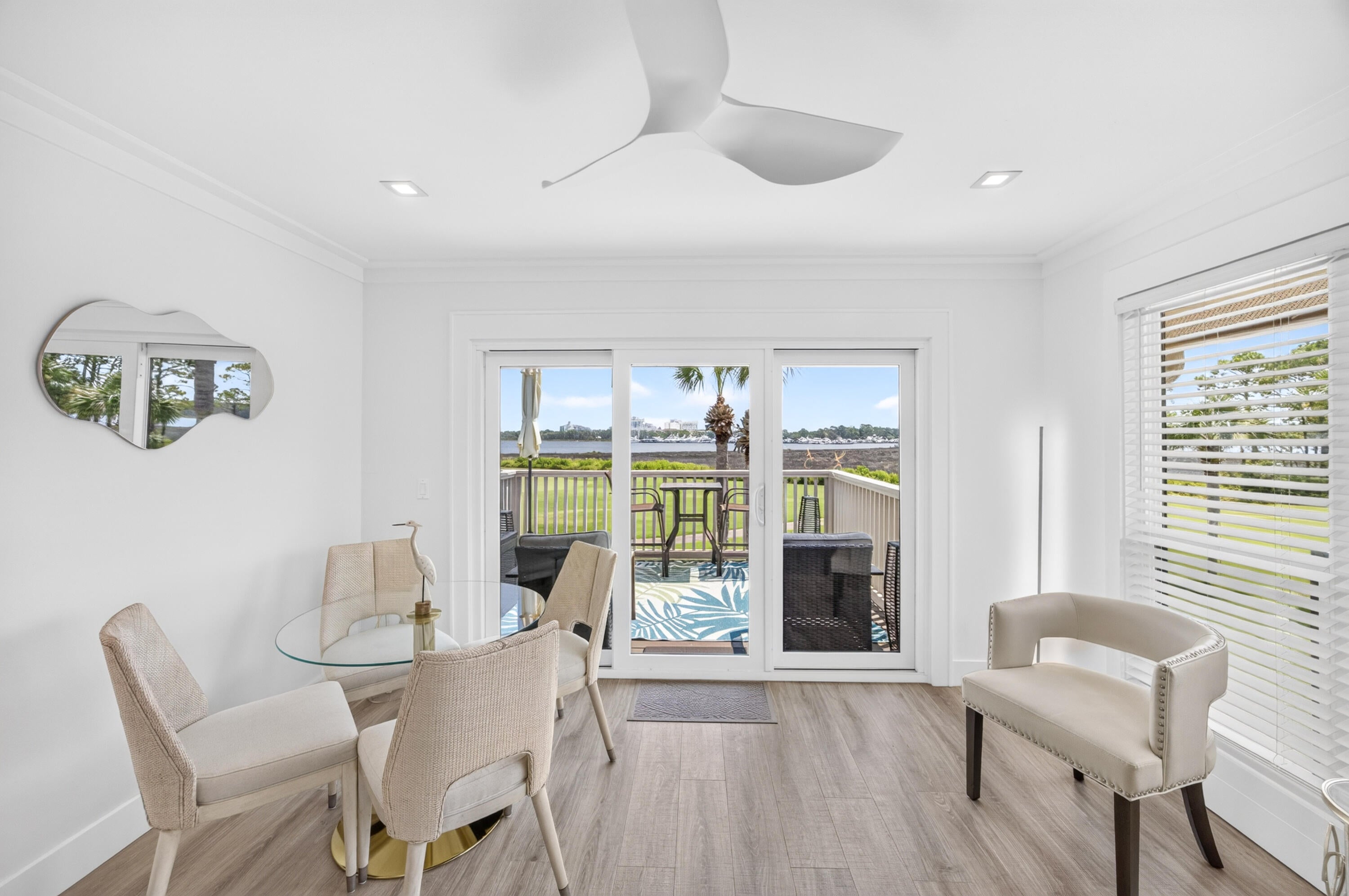 HARBOUR POINT CONDO - Residential