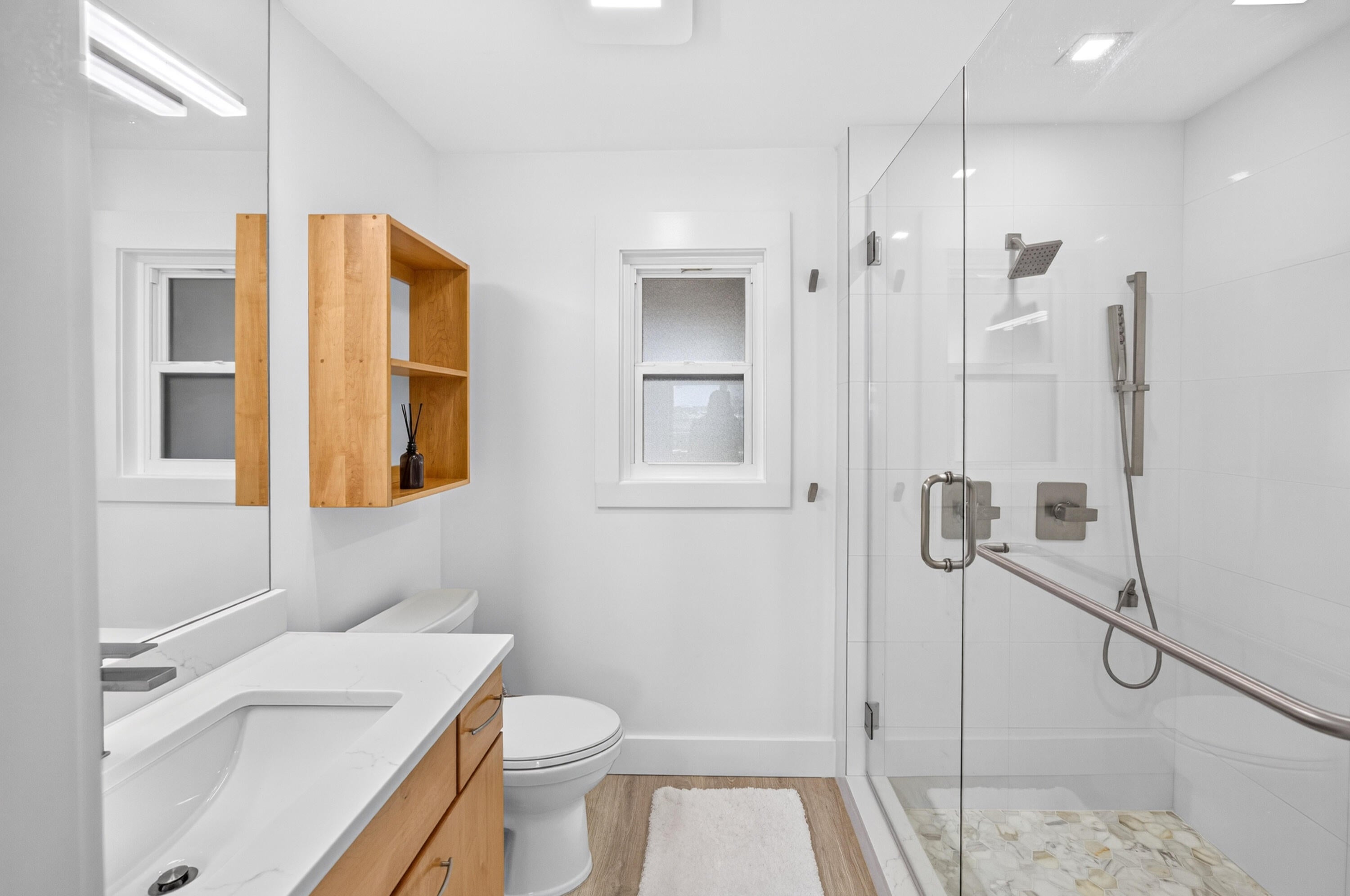 HARBOUR POINT CONDO - Residential