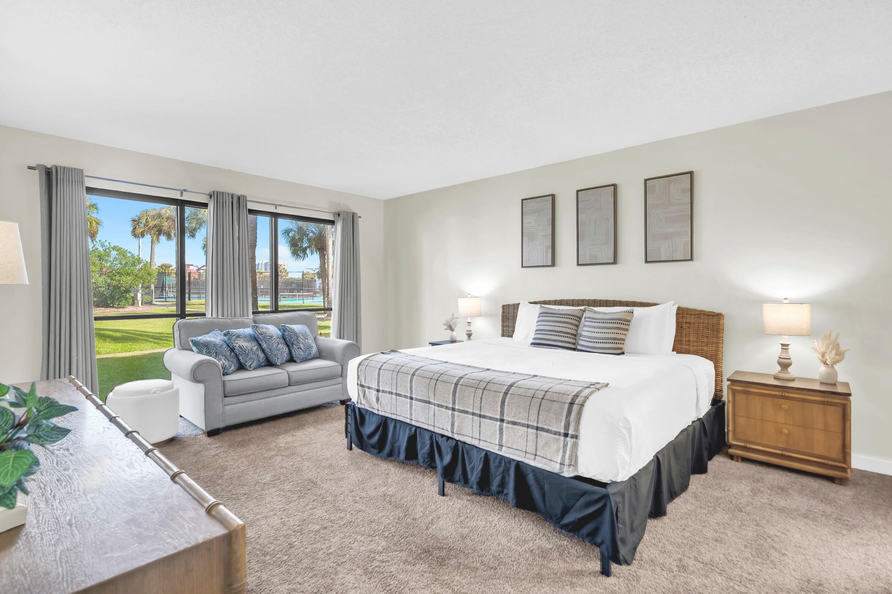 River Oaks Tennis Villas - Residential