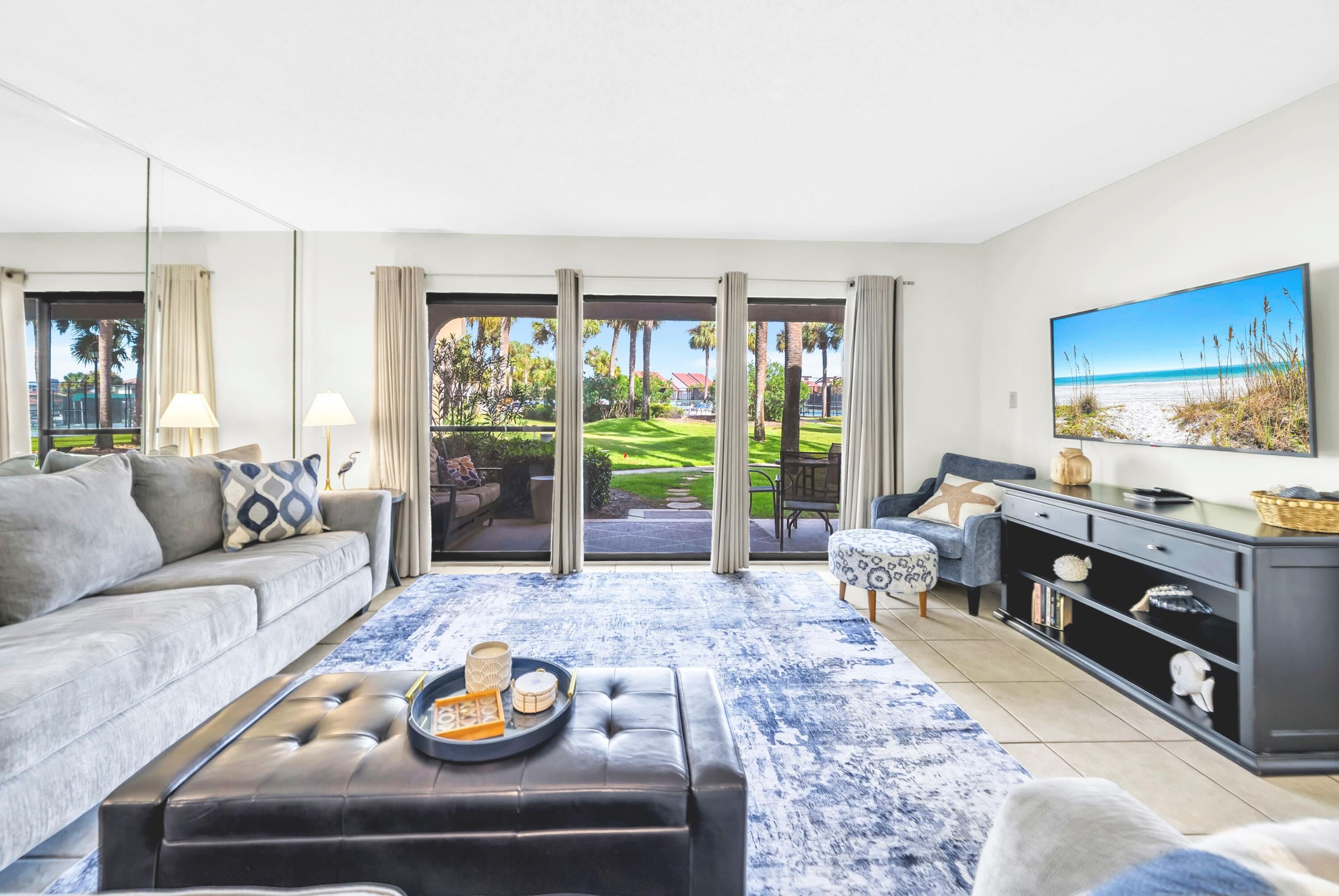 River Oaks Tennis Villas - Residential