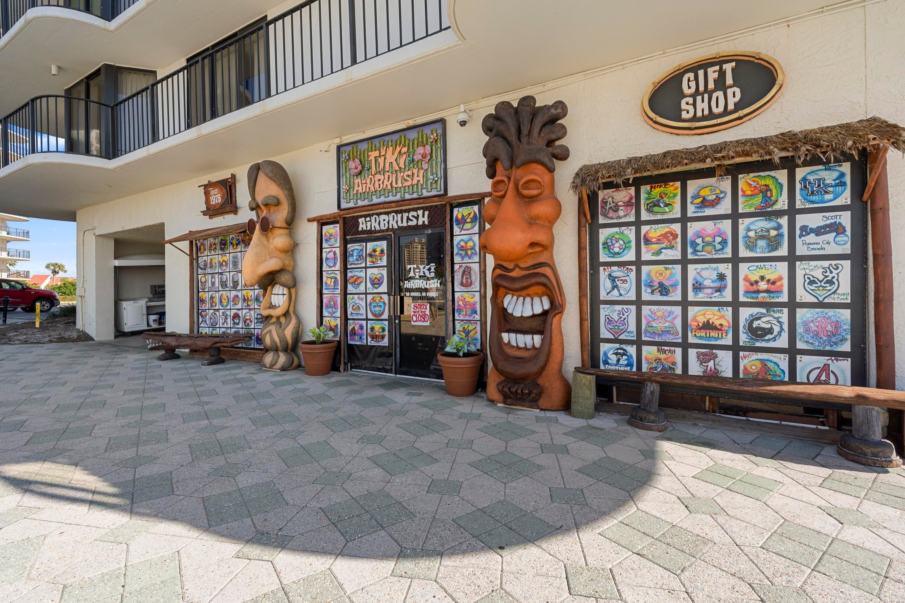 River Oaks Tennis Villas - Residential