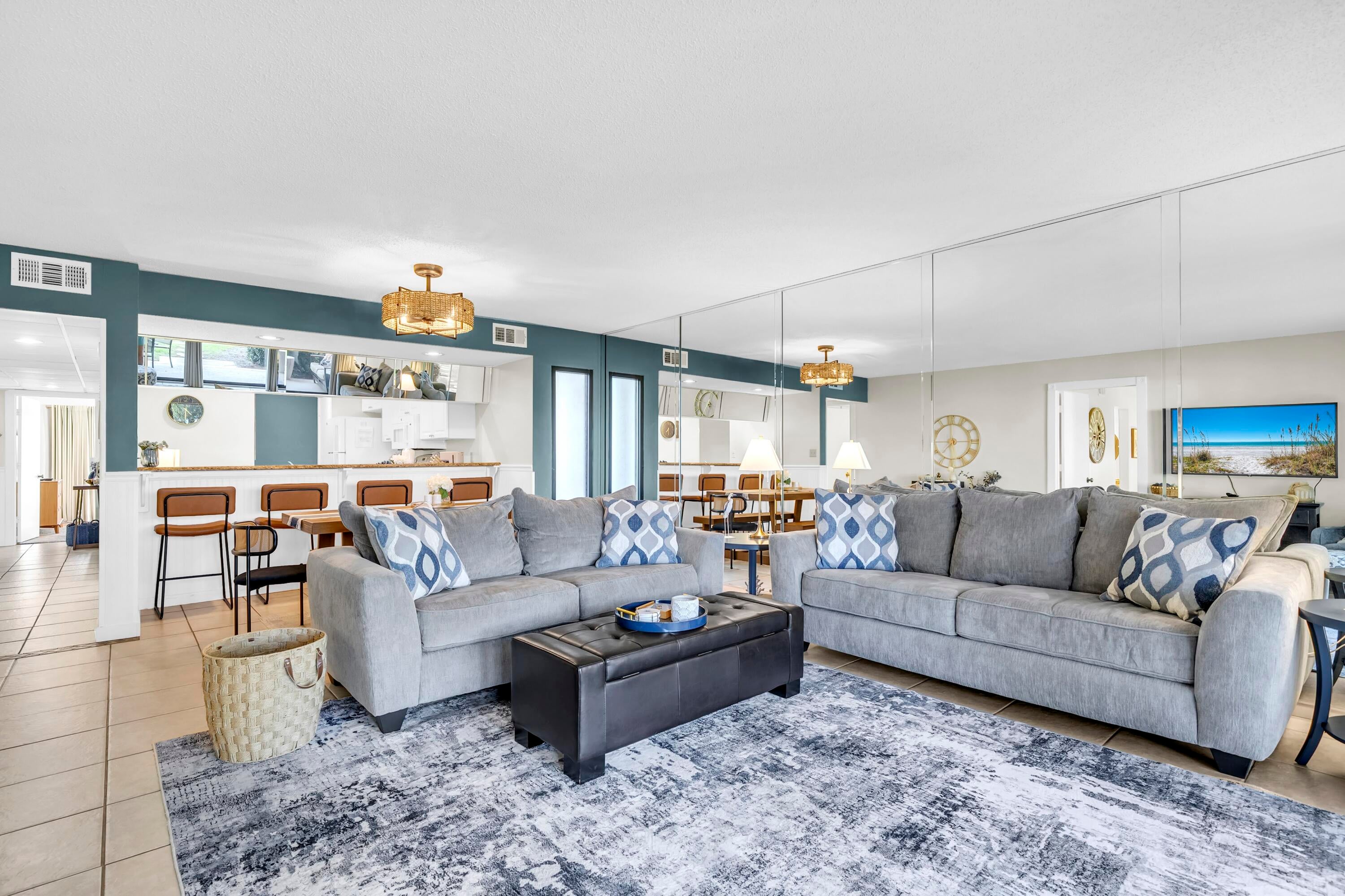 River Oaks Tennis Villas - Residential