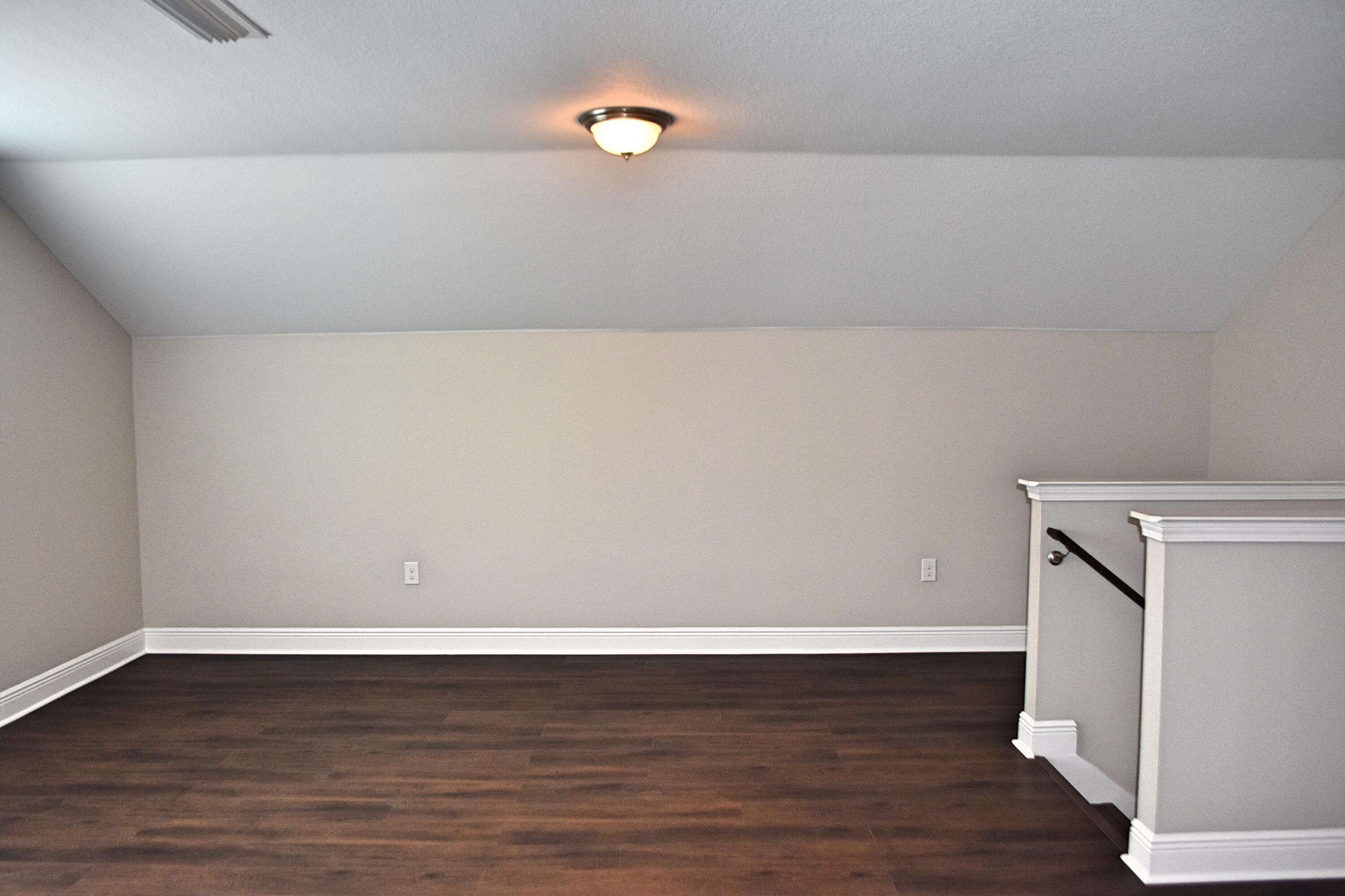 HAMMOCK BAY - Residential Lease