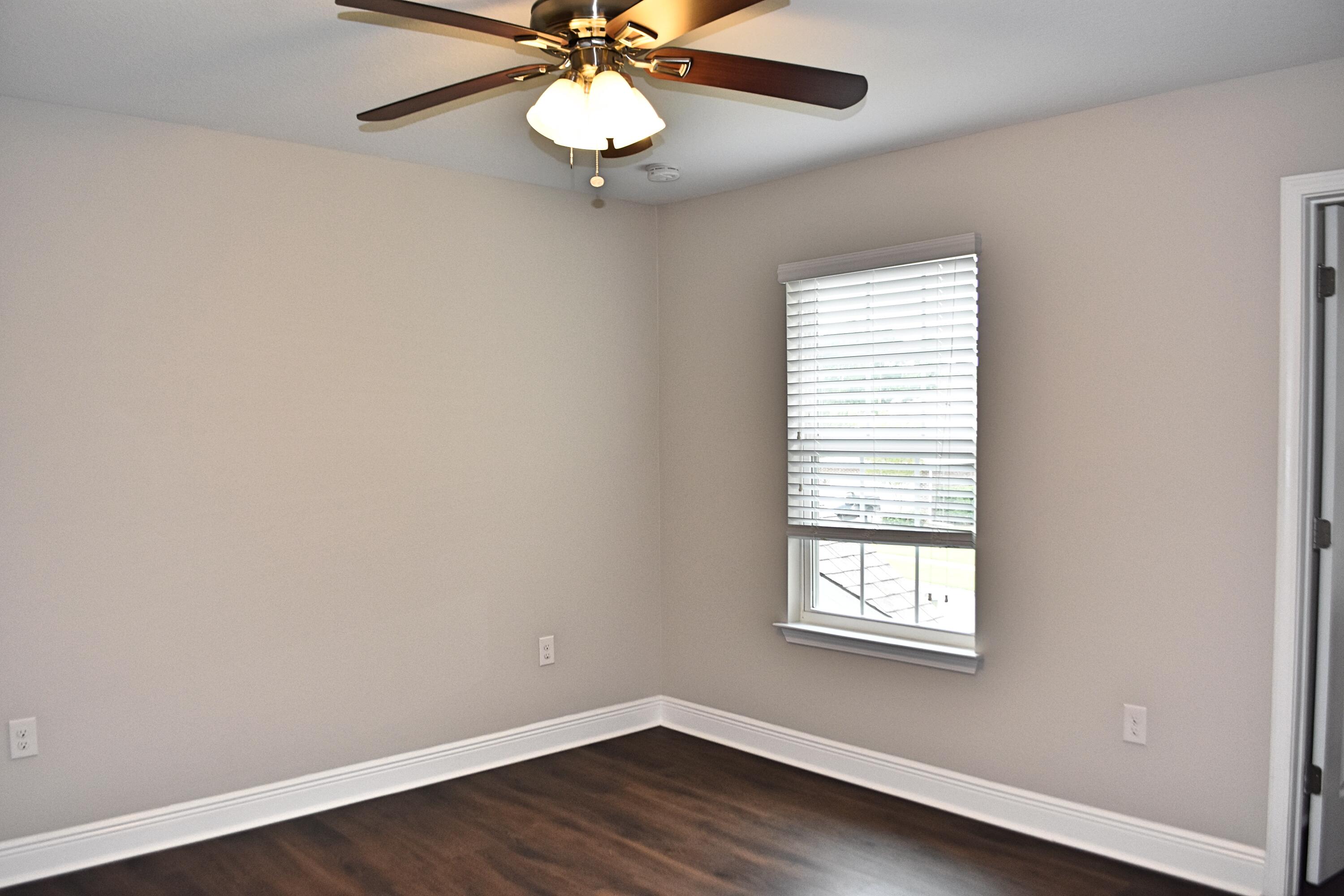 HAMMOCK BAY - Residential Lease