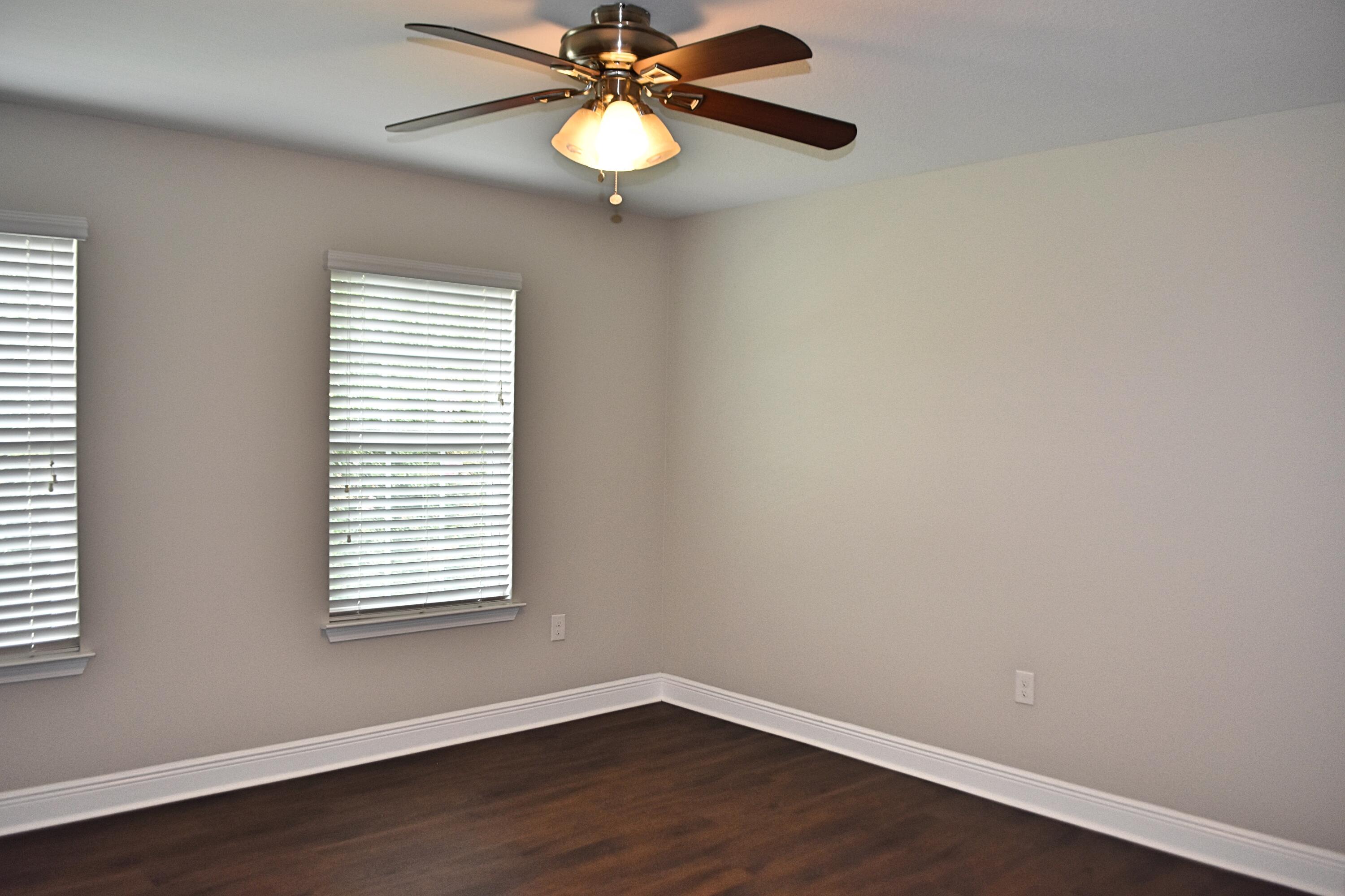 HAMMOCK BAY - Residential Lease