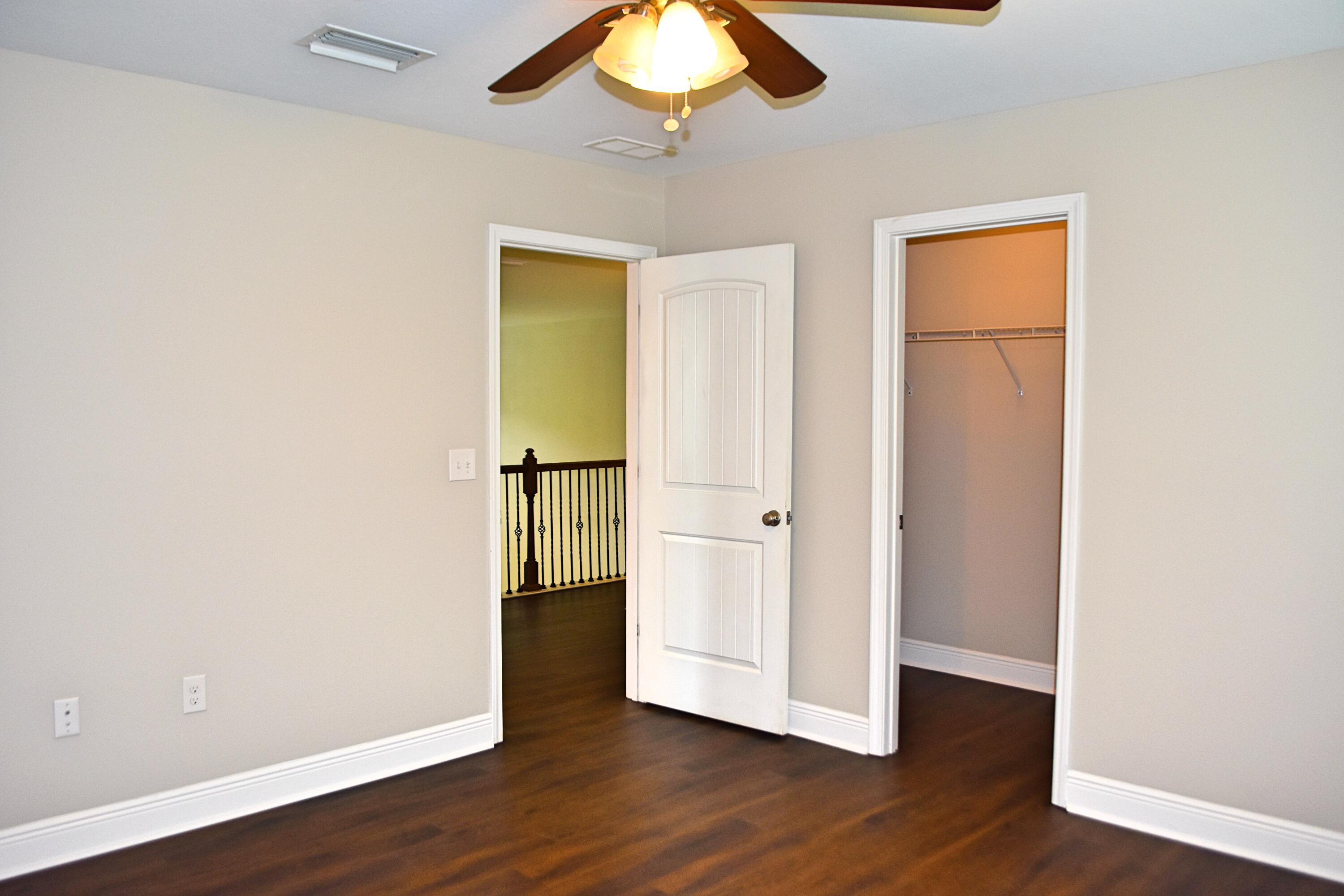 HAMMOCK BAY - Residential Lease