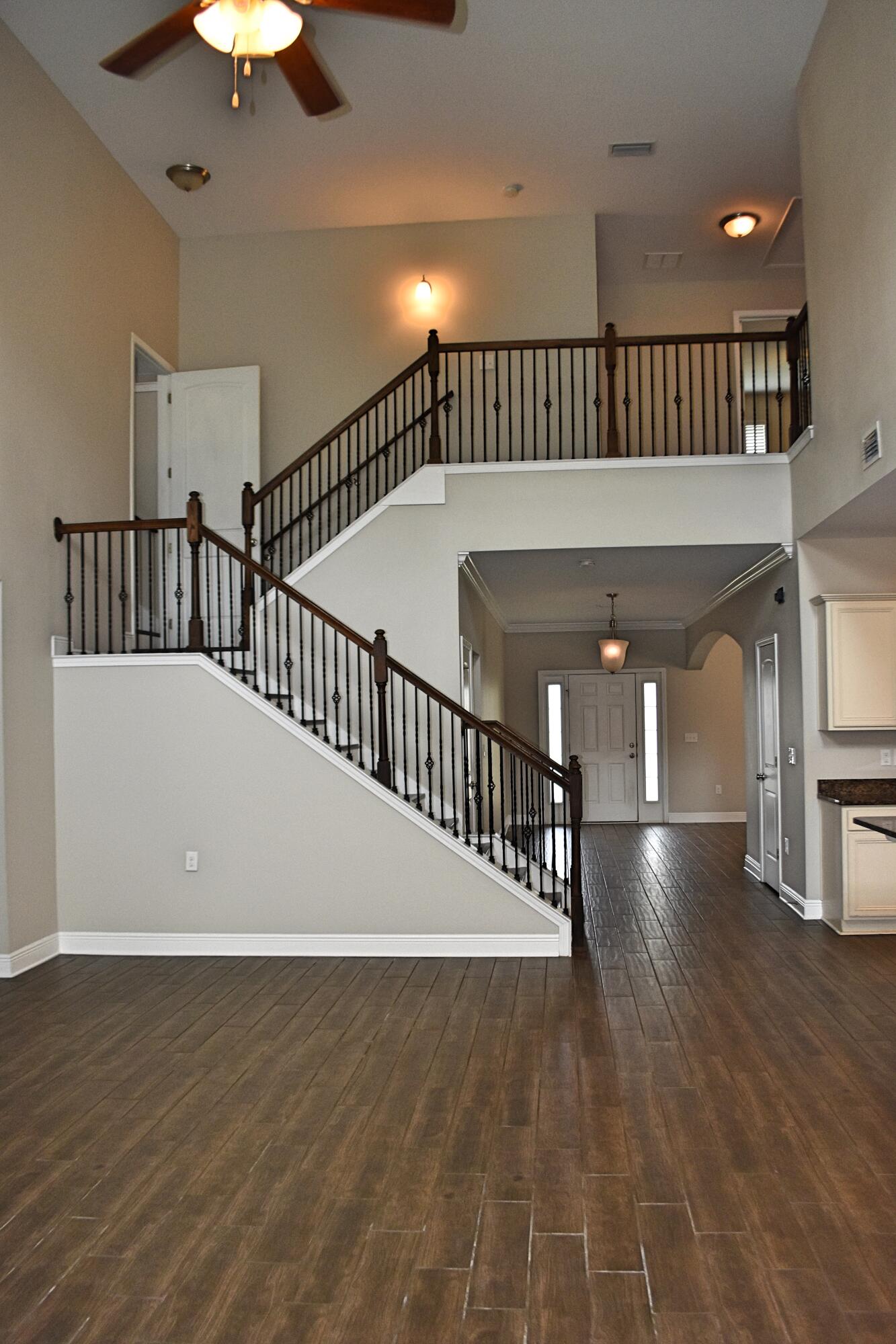 HAMMOCK BAY - Residential Lease