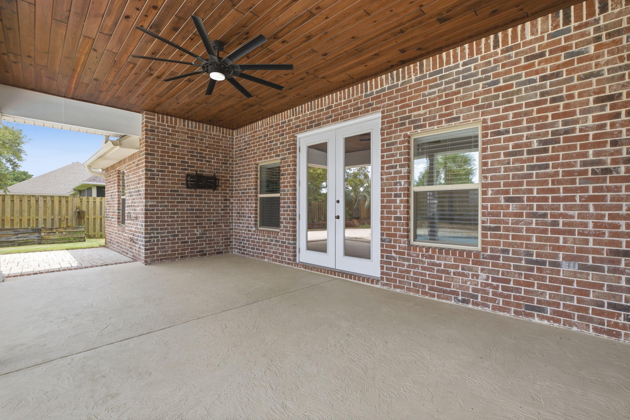 Soundside Shores - Residential