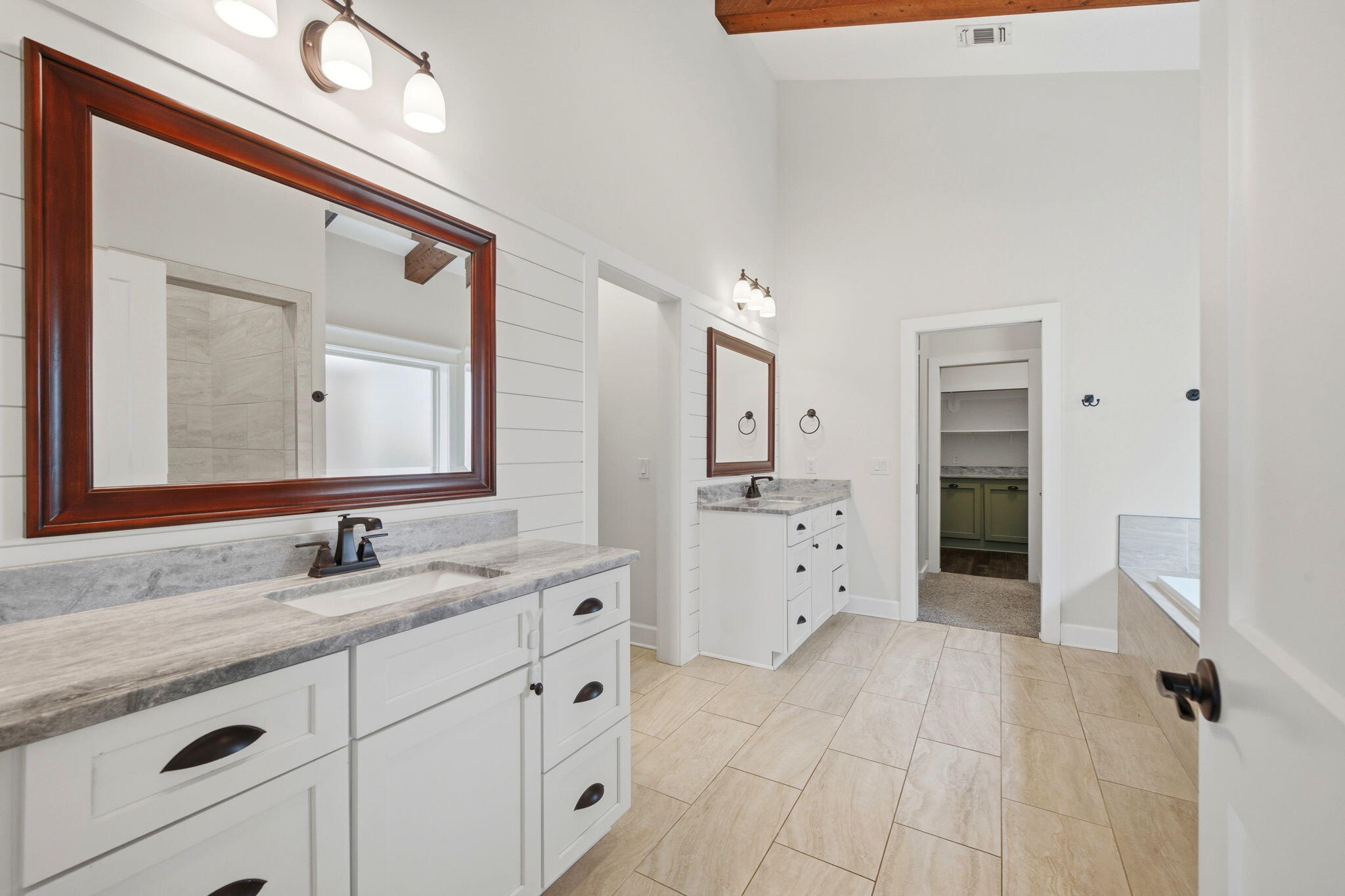Soundside Shores - Residential