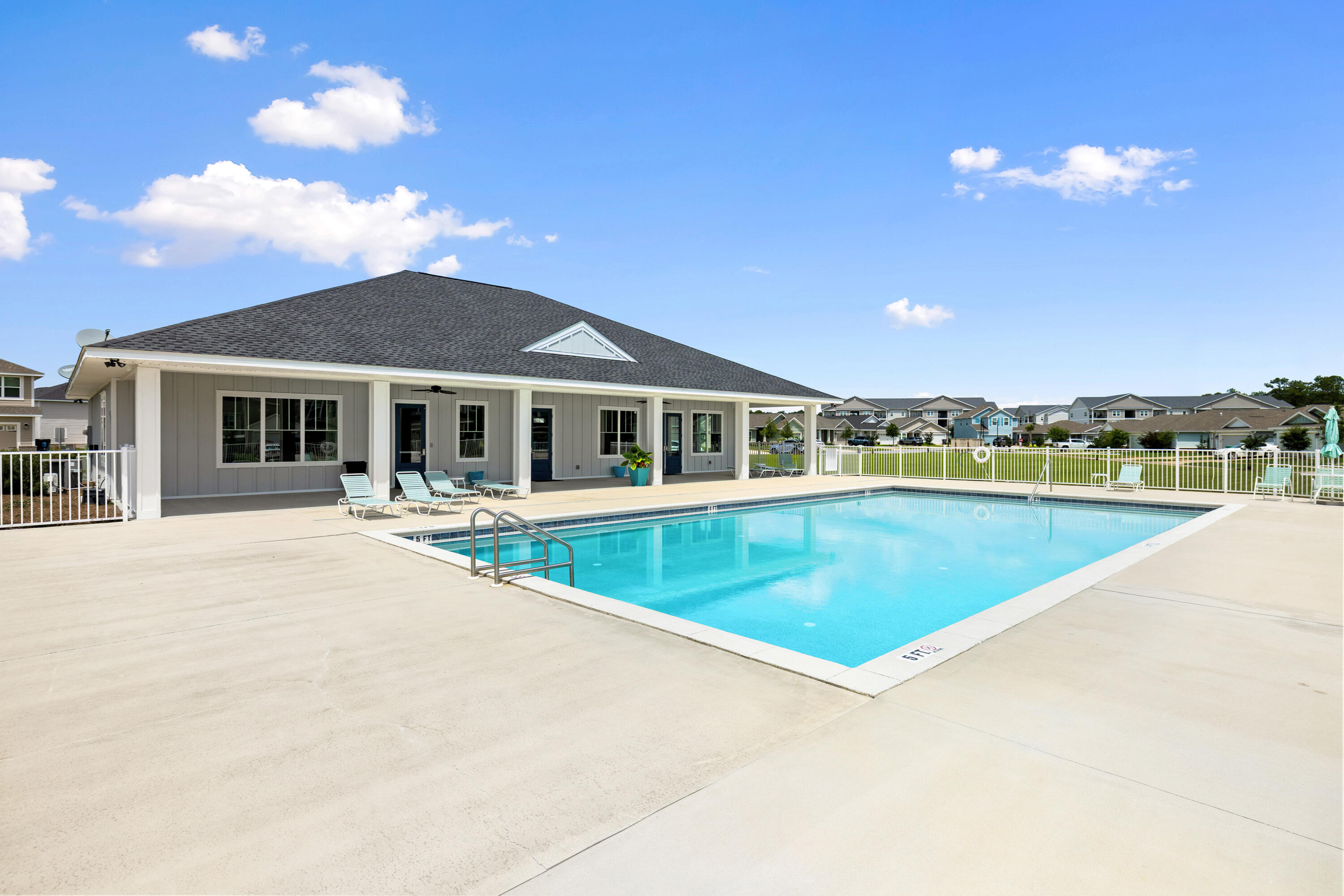 RIVERWALK PH I - Residential