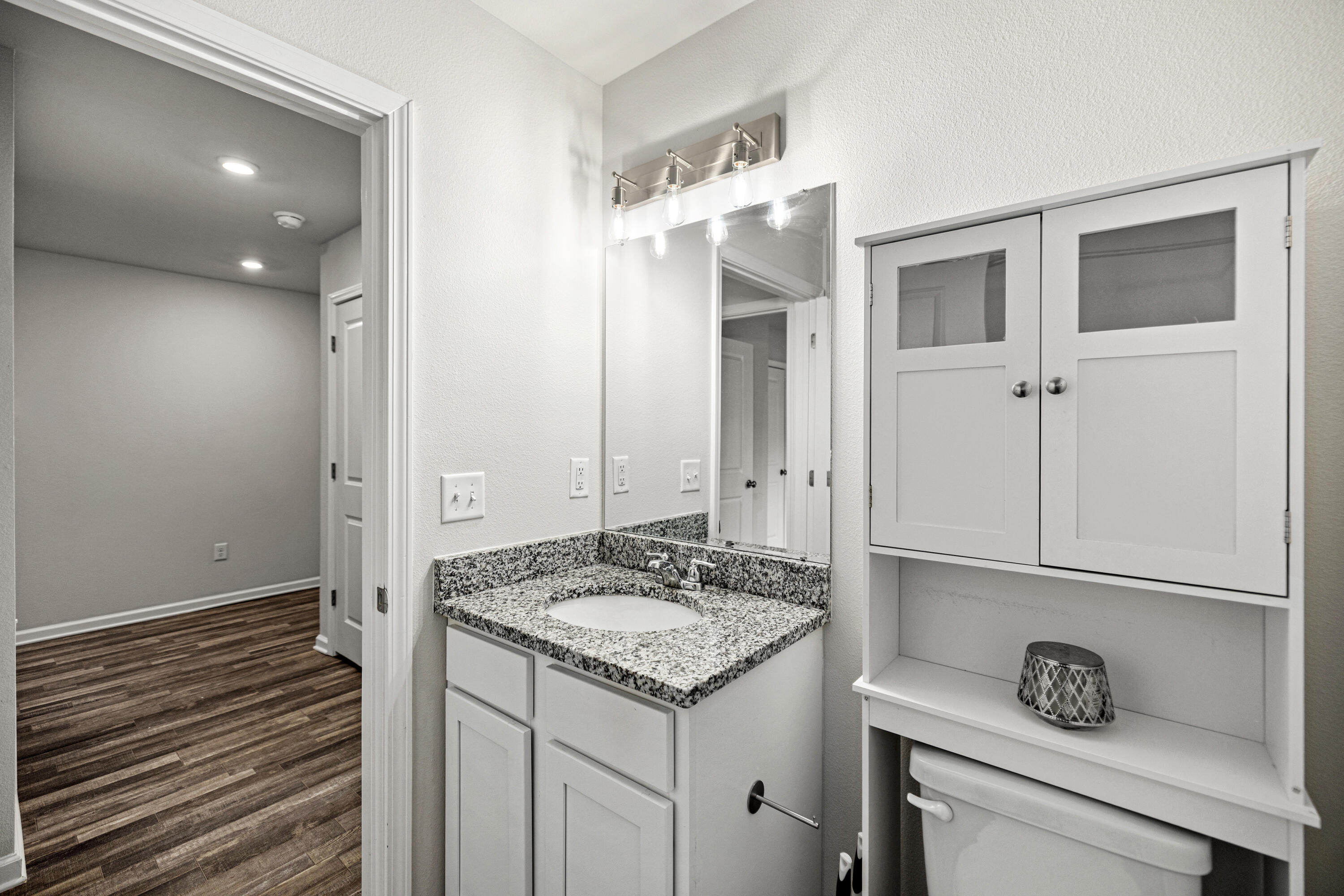 RIVERWALK PH I - Residential