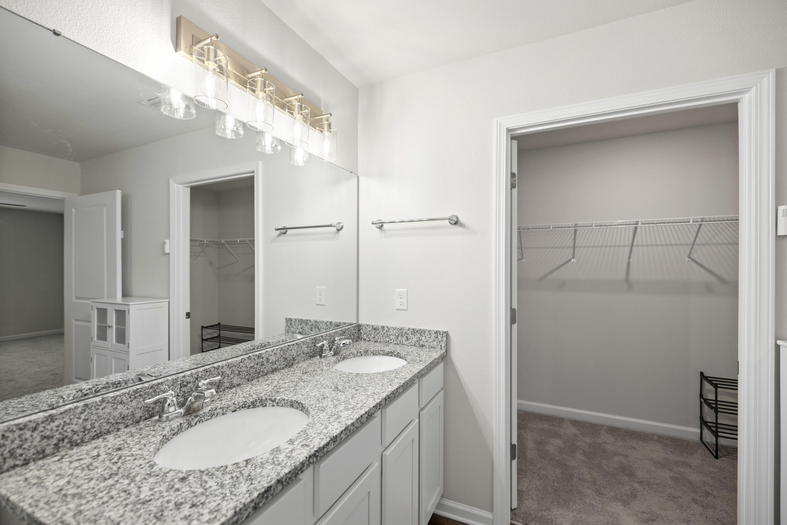 RIVERWALK PH I - Residential