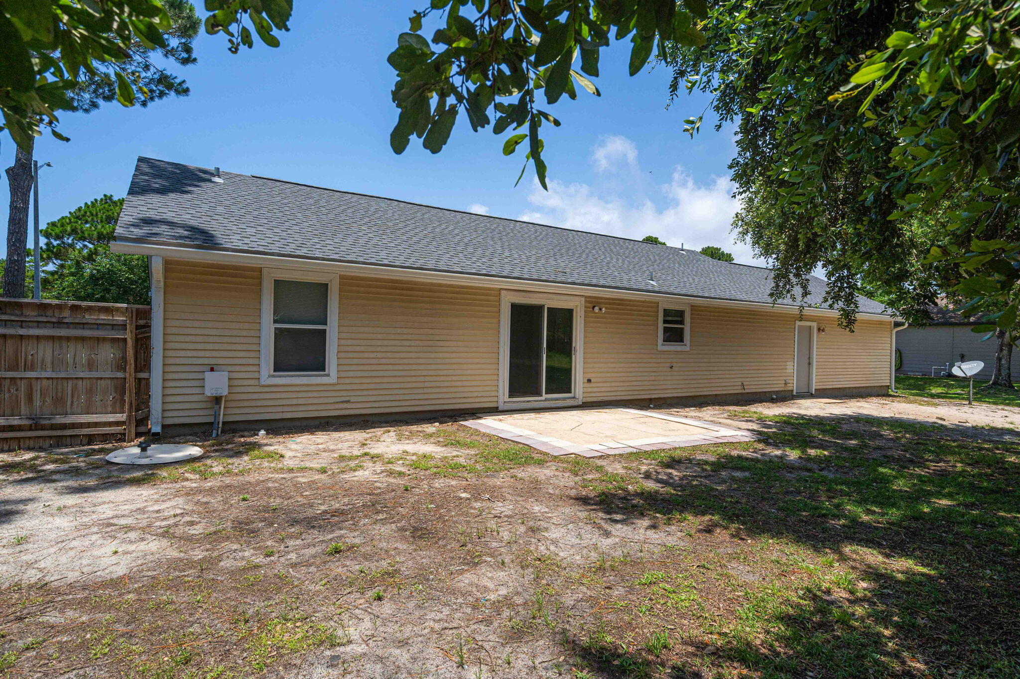 HOLLEY BY THE SEA - Residential