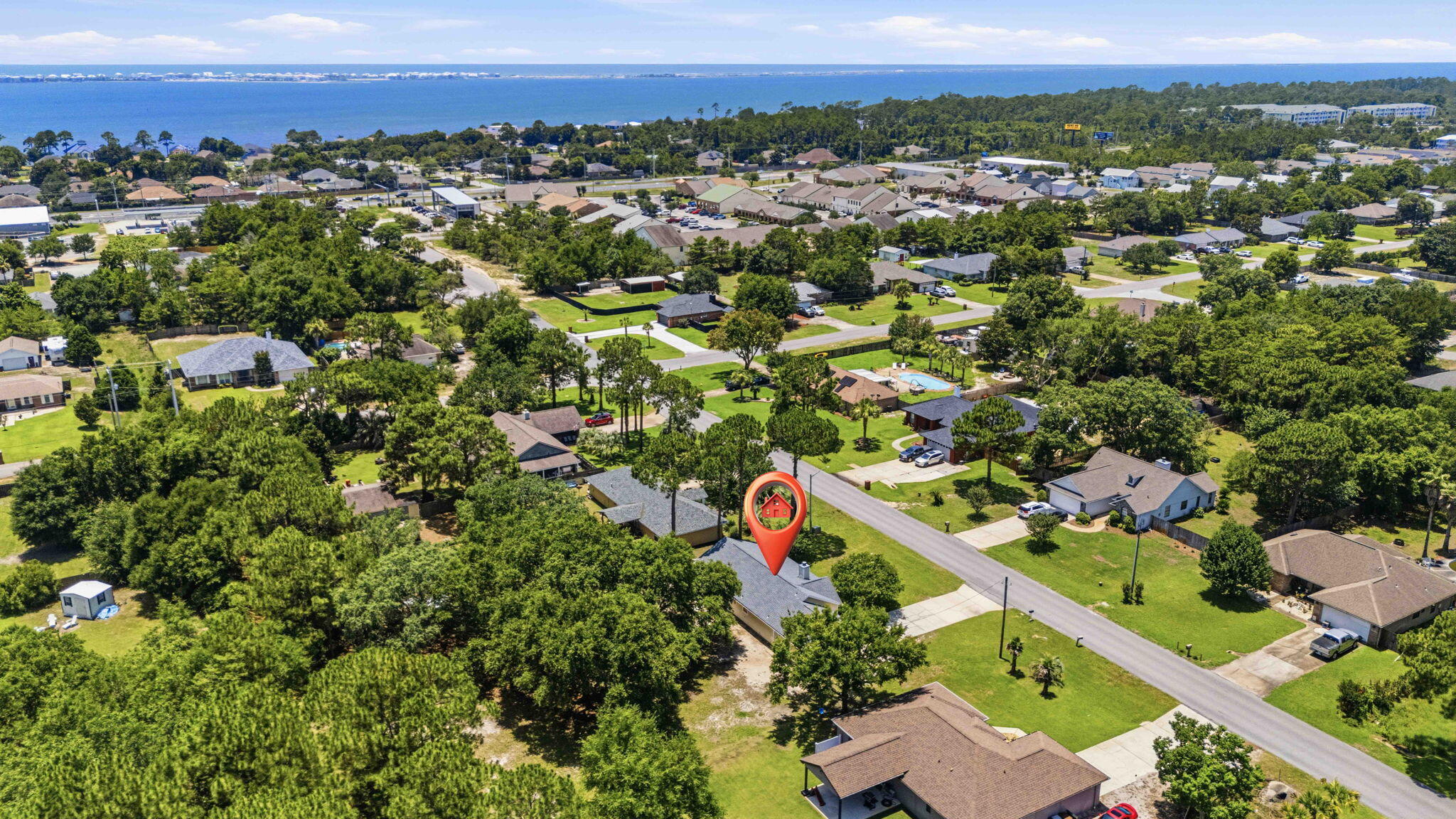 HOLLEY BY THE SEA - Residential