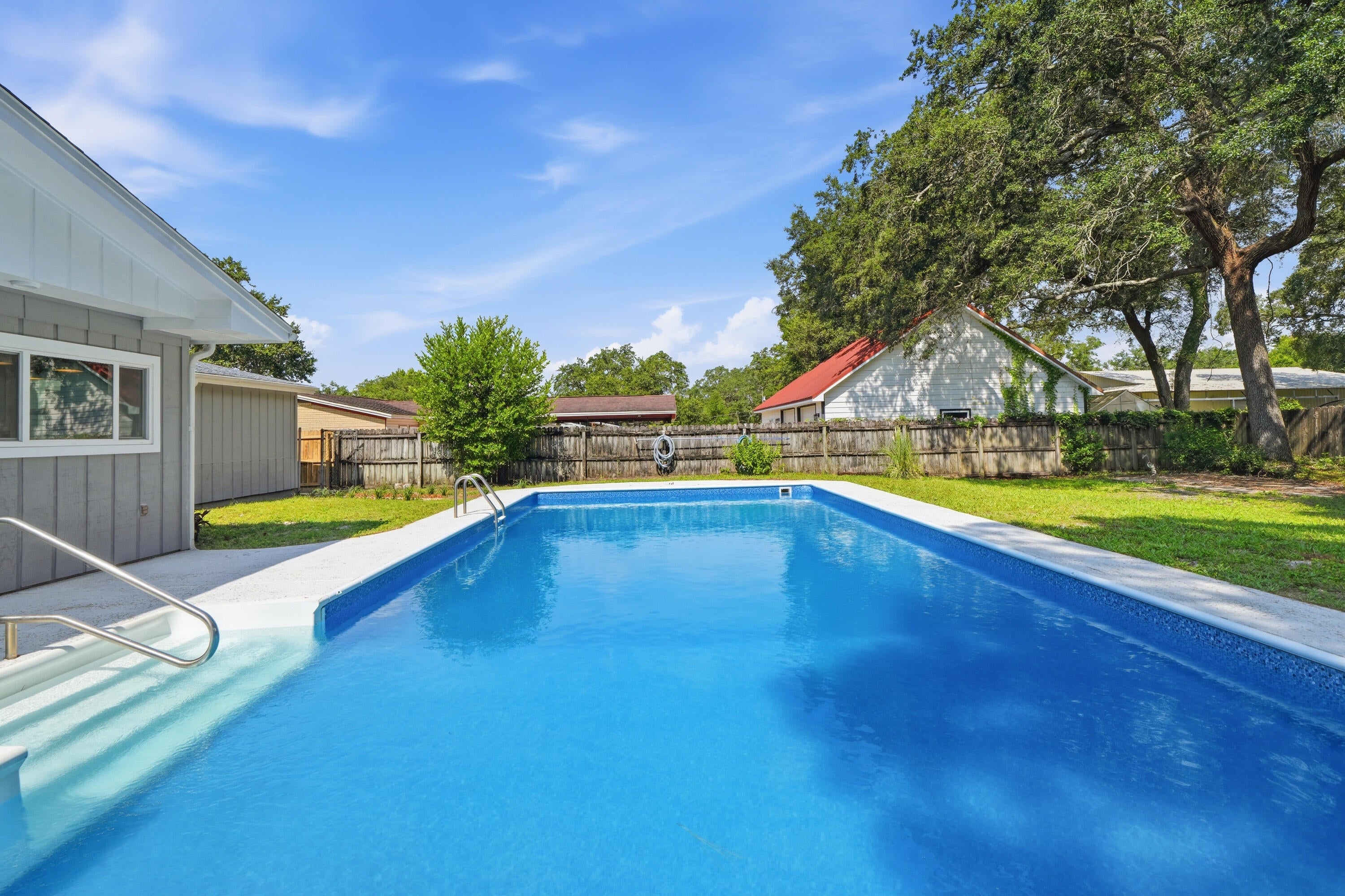 HIGHLAND PARKS - Residential