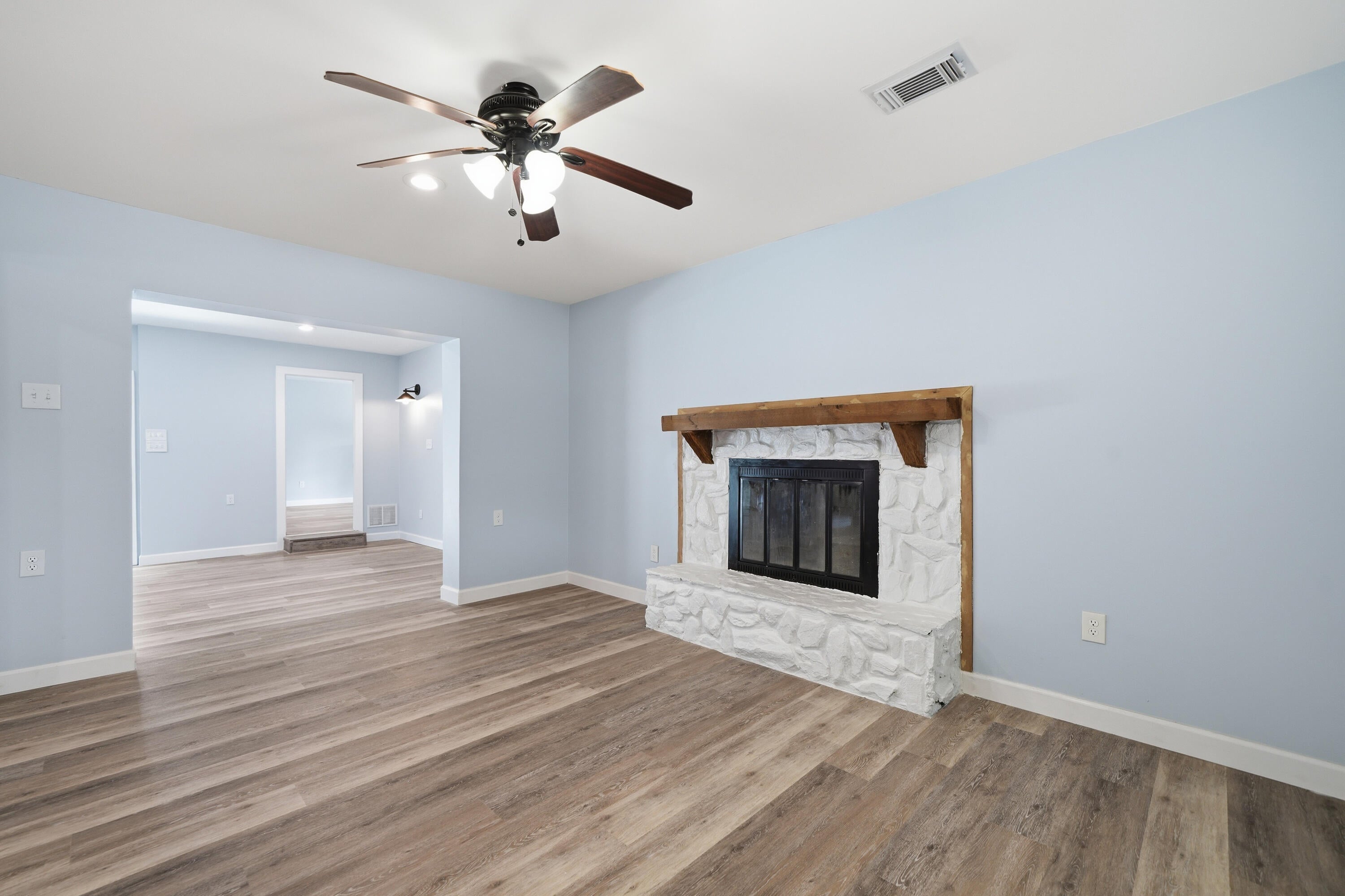 HIGHLAND PARKS - Residential
